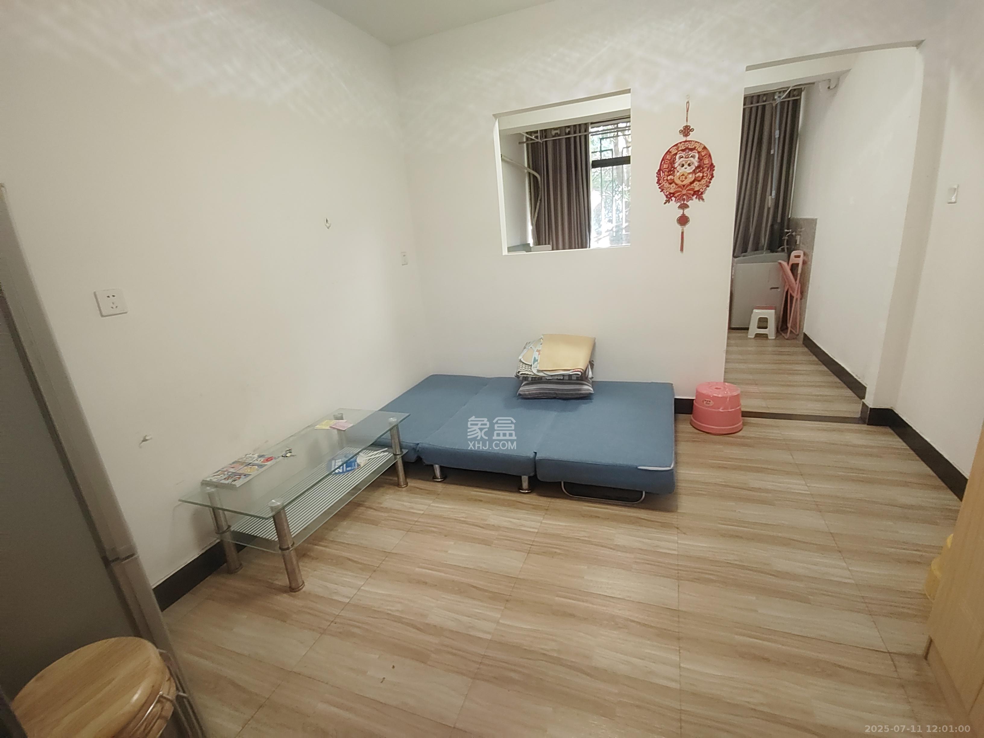 文庙坪小区  1室0厅0卫   1700.00元/月室内图