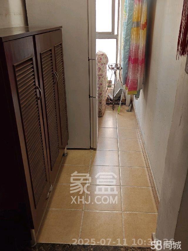 香樟兰亭(朗峰苑) 2室2厅2卫 2600.0元/月 香樟兰亭(朗峰苑) 2室2厅2卫 2600.0元/月室内图