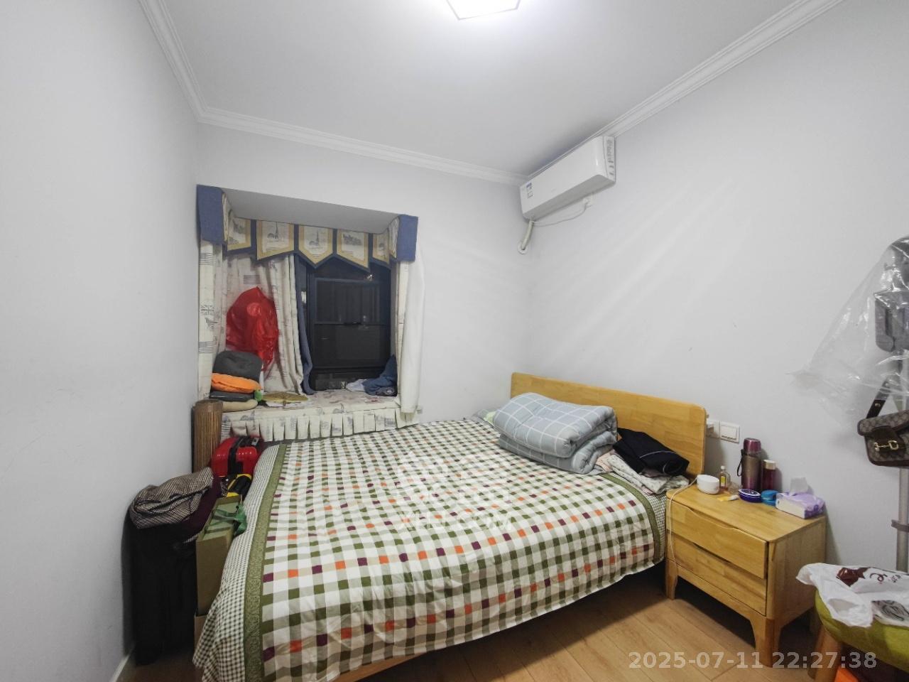 保利城（中航城国际社区、郡原美村）  3室2厅2卫   2300.00元/月室内图