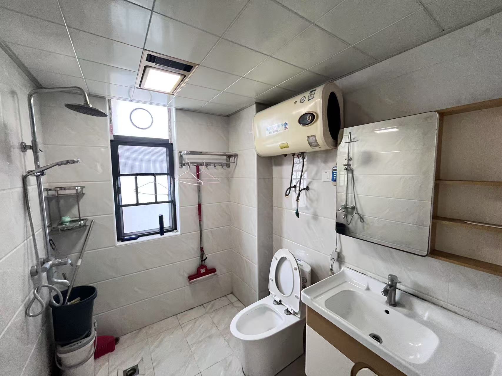 珠江愉景新城 3室0厅0卫 2000.0元/月 珠江愉景新城 3室0厅0卫 2000.0元/月室内图