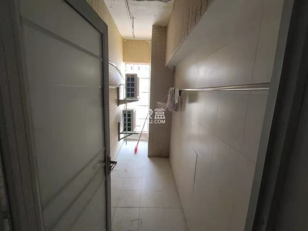 中建国际大厦  2室0厅0卫   1800.00元/月室内图