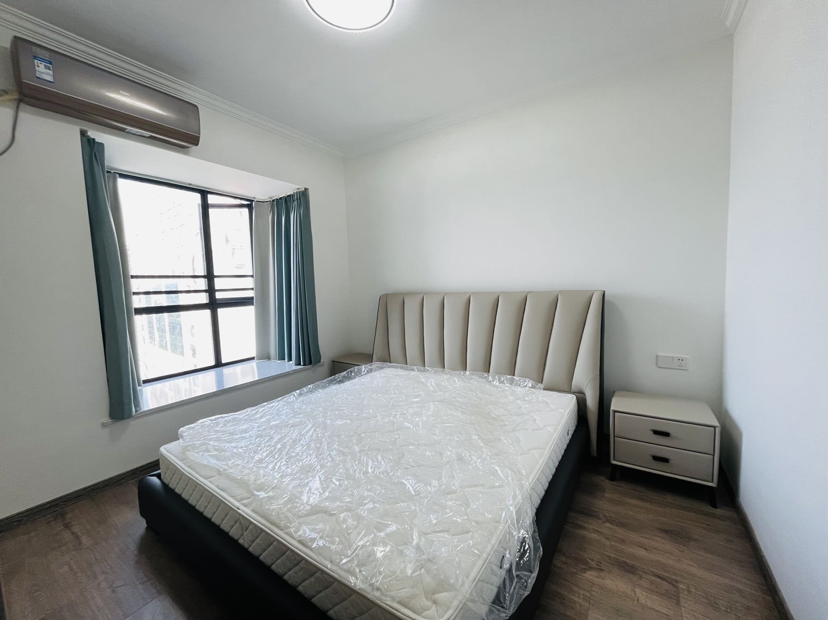 靛达广场 3室2厅1卫 2300.0元/月 靛达广场 3室2厅1卫 2300.0元/月室内图