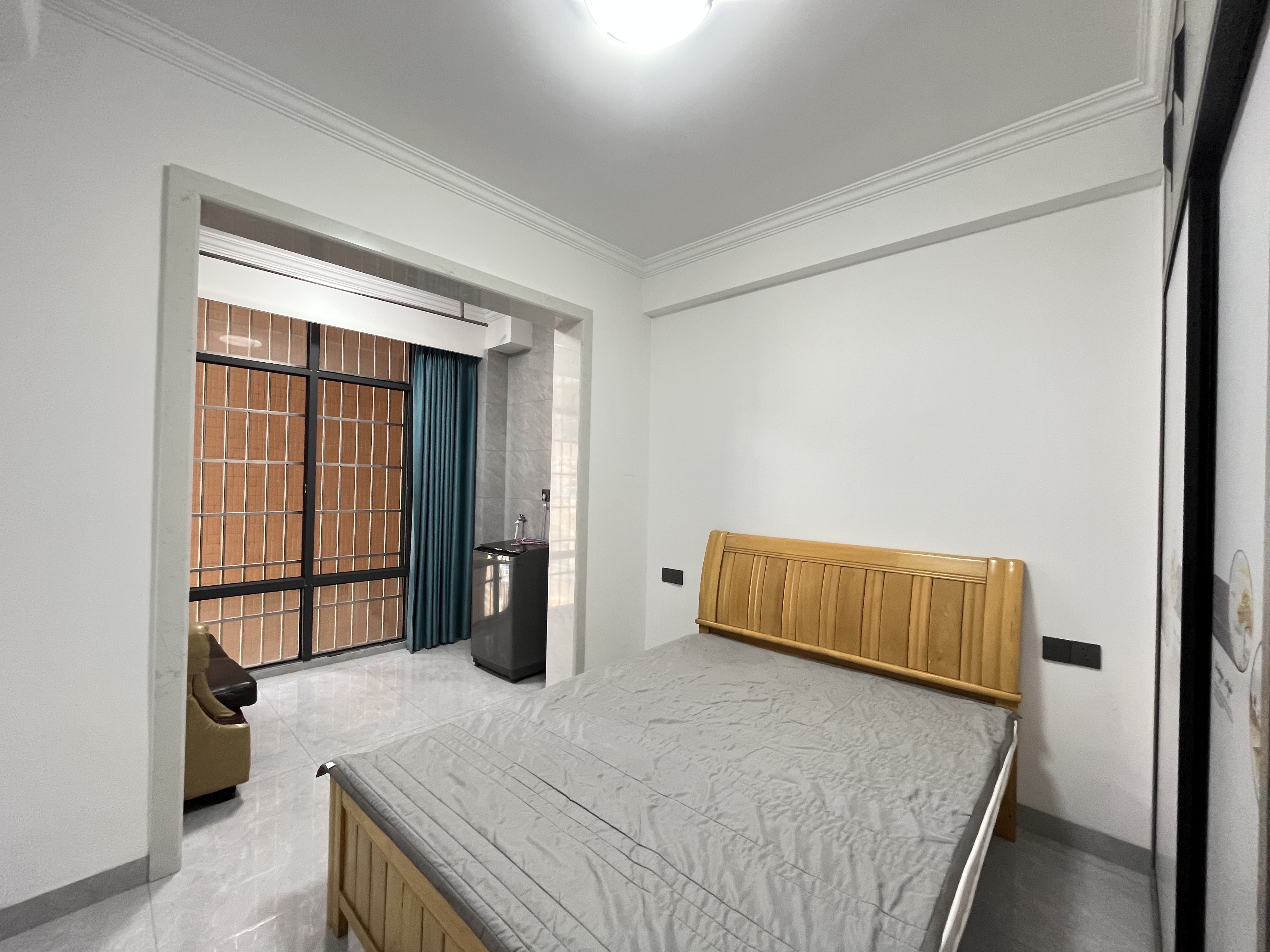 长湖新村  2室2厅1卫   1500.00元/月室内图