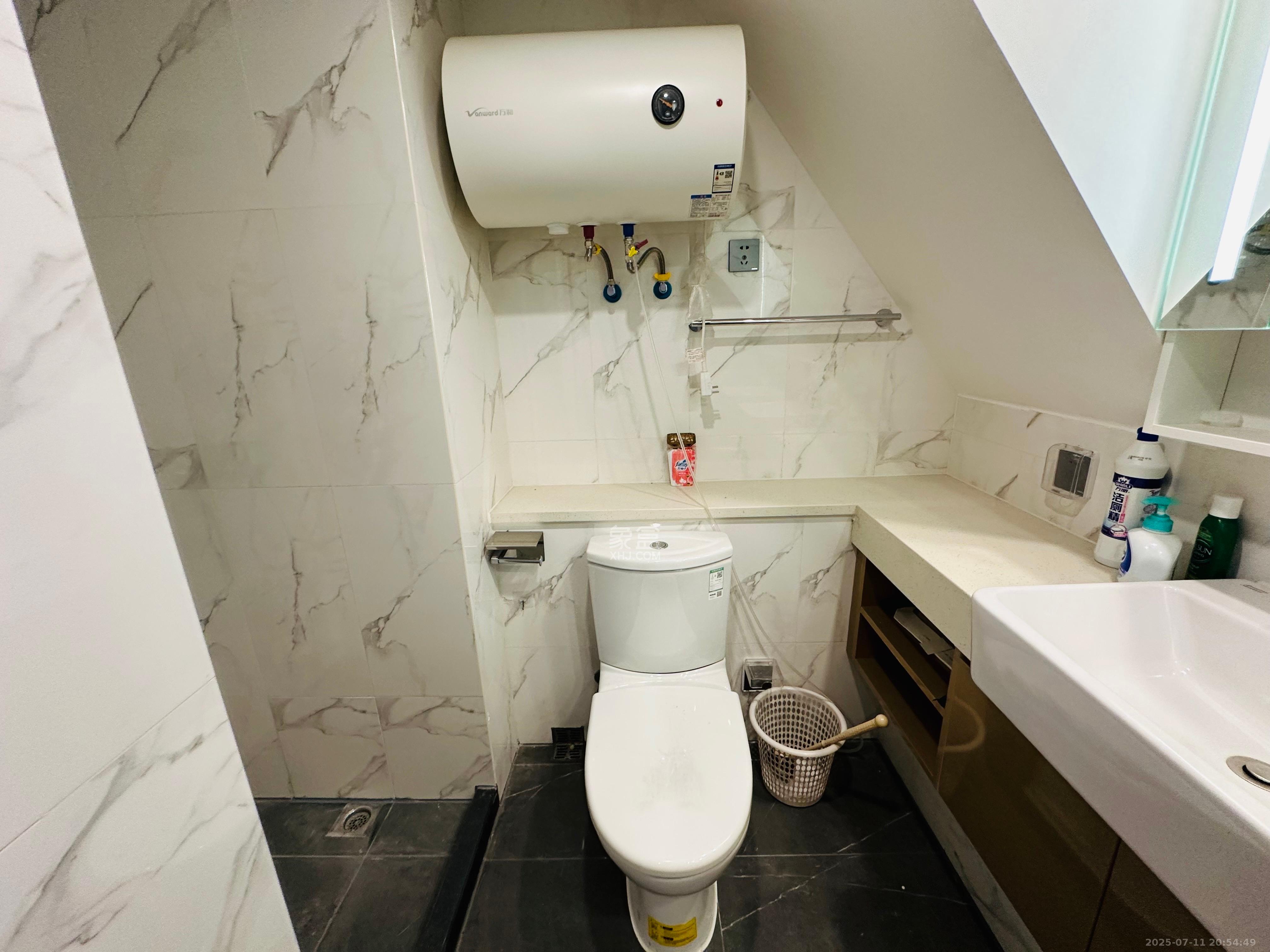 达美寰宇中心 1室0厅0卫 3000.0元/月 达美寰宇中心 1室0厅0卫 3000.0元/月室内图