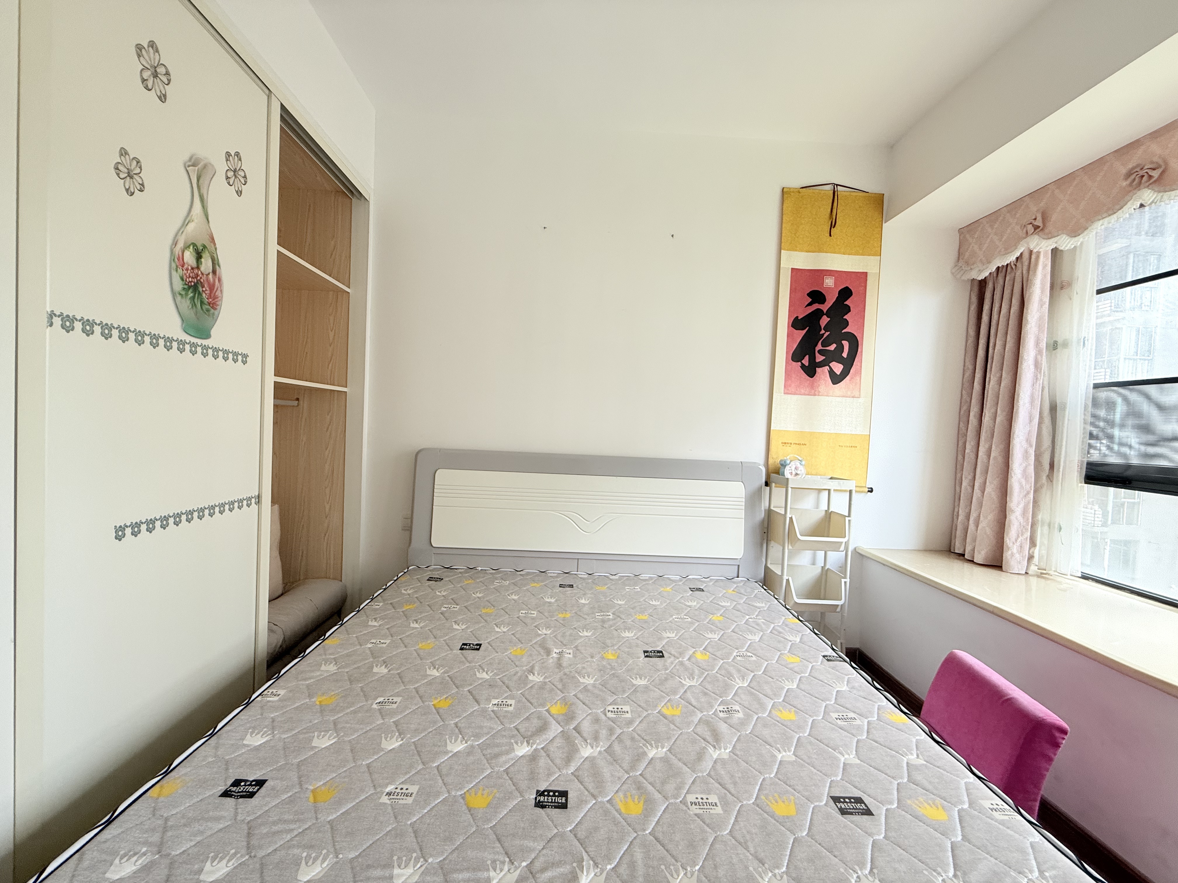 会龙山溪谷（住宅）  4室2厅2卫   65.80万室内图