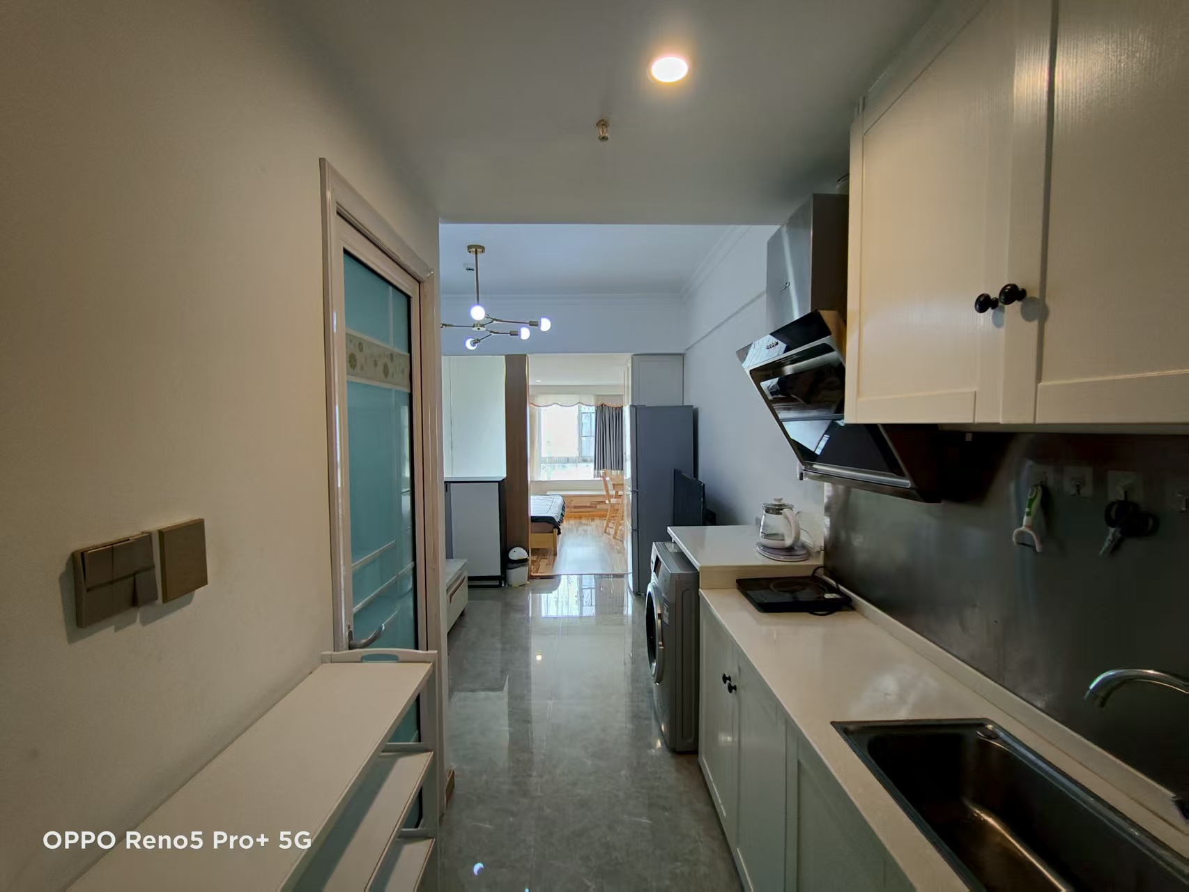 东方曼哈顿 1室0厅0卫 1500.0元/月 东方曼哈顿 1室0厅0卫 1500.0元/月室内图