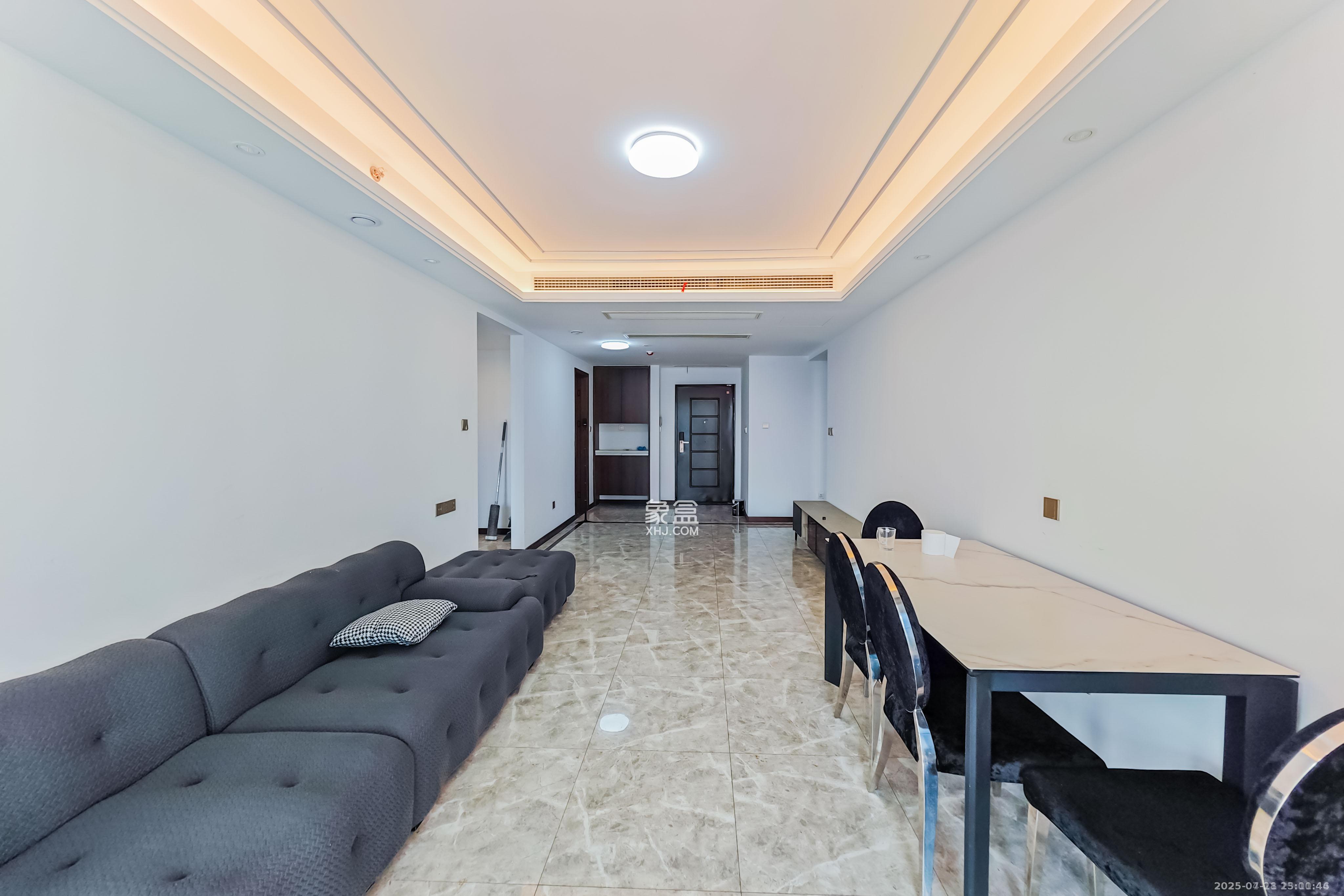 绿地长沙城际空间站(绿地新里佳苑) 3室2厅2卫 3200.0元/月 绿地长沙城际空间站(绿地新里佳苑) 3室2厅2卫 3200.0元/月室内图