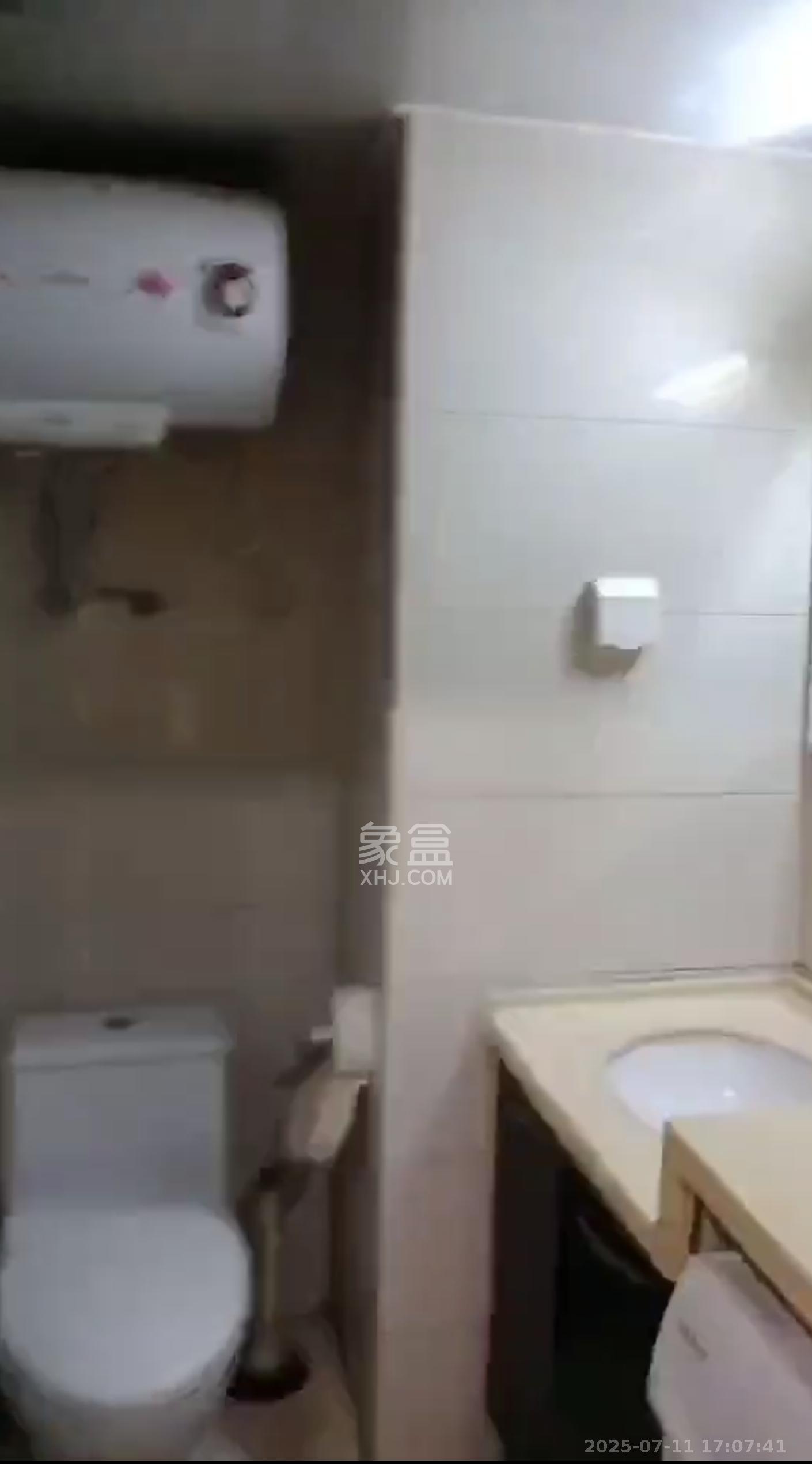 湘腾城市广场 1室1厅1卫 1800.0元/月 湘腾城市广场 1室1厅1卫 1800.0元/月室内图