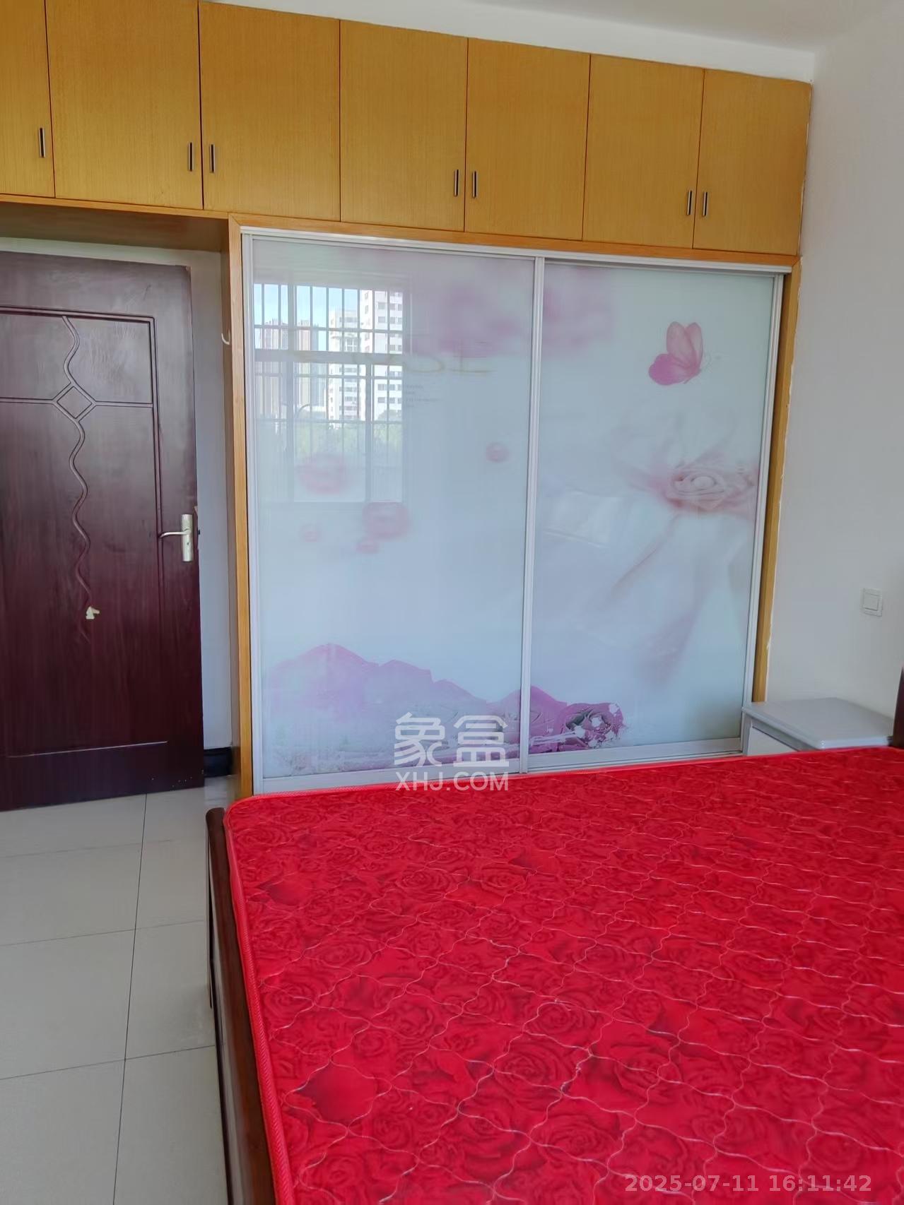 黄鹤小区3片  2室2厅1卫   1600.00元/月室内图