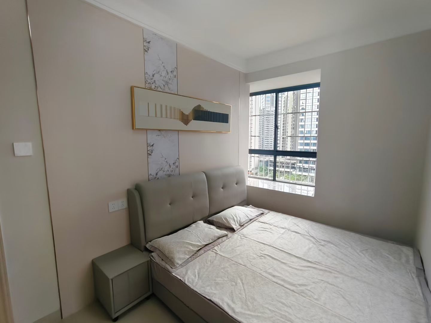 昌茂花园 2室2厅1卫 59.8万 昌茂花园 2室2厅1卫 59.8万客厅