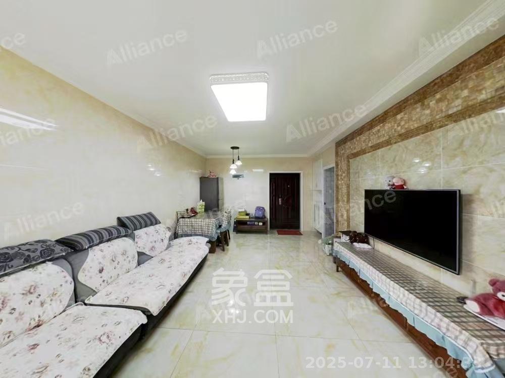 绿地中央广场  3室2厅1卫   2800.00元/月室内图