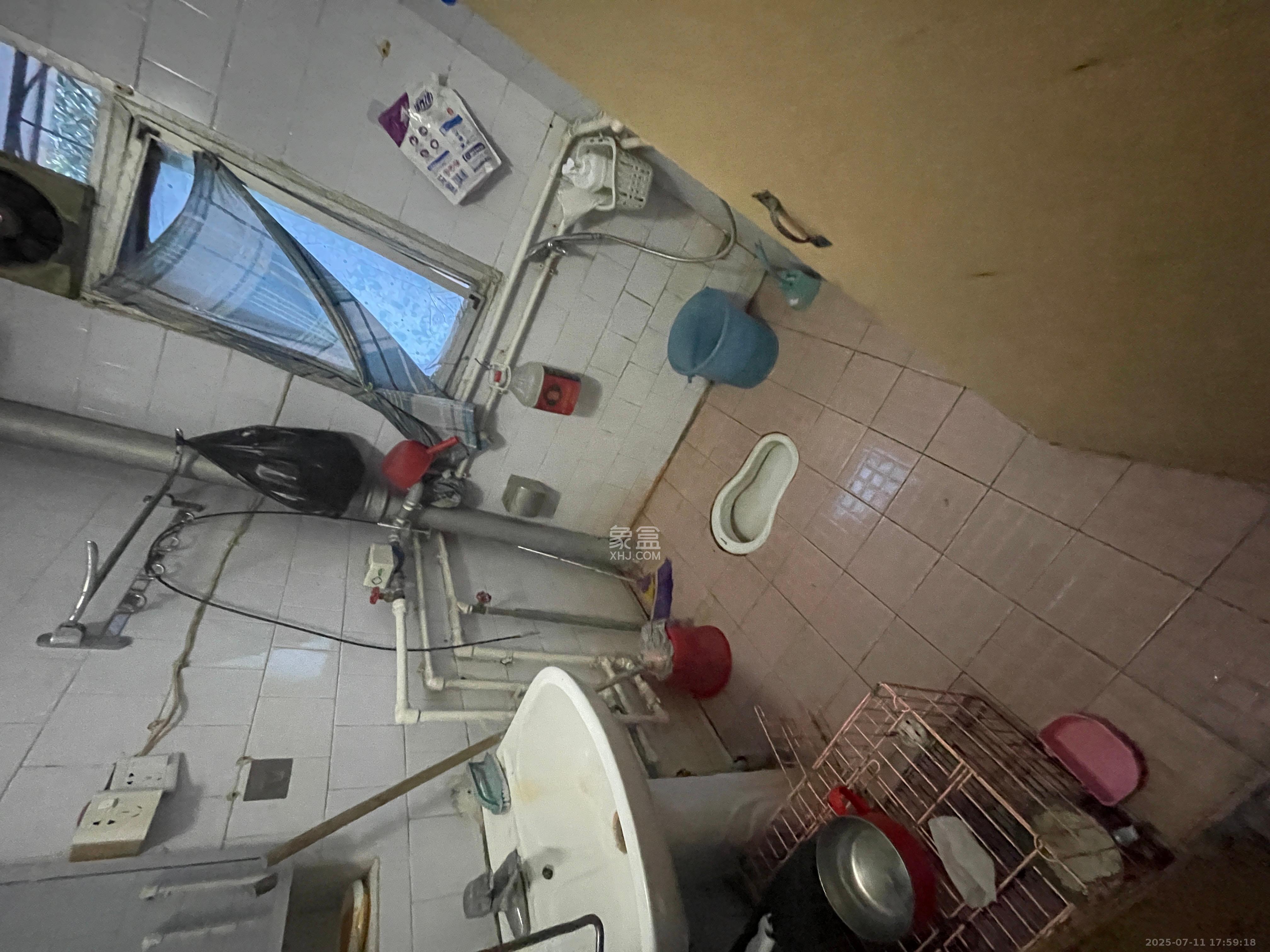 省脑科医院宿舍(康苑小区)  1室1厅1卫    750.0元/月 省脑科医院宿舍(康苑小区)  1室1厅1卫    750.0元/月室内图