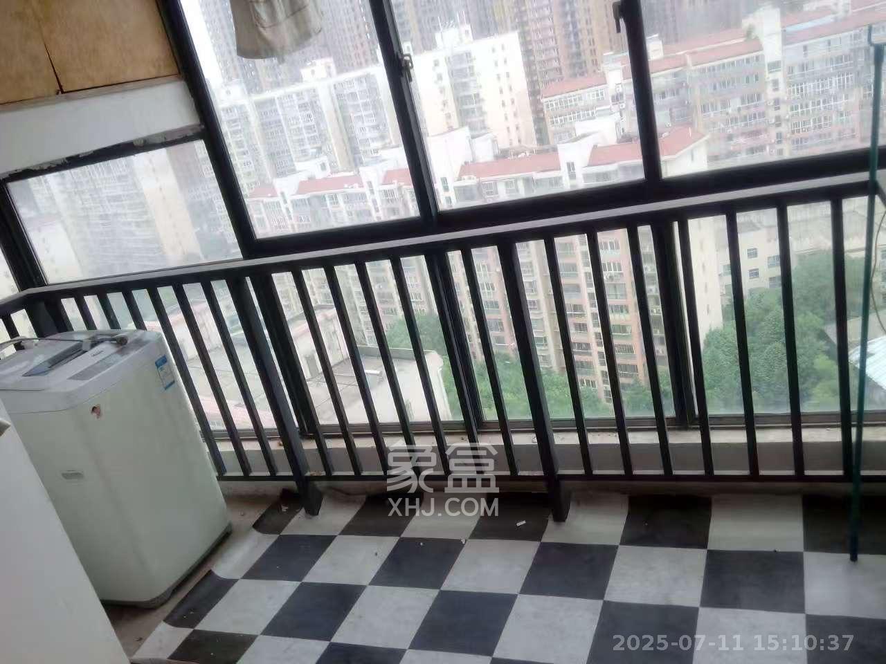 融橙上品  3室2厅1卫    1550.0元/月 融橙上品  3室2厅1卫    1550.0元/月室内图