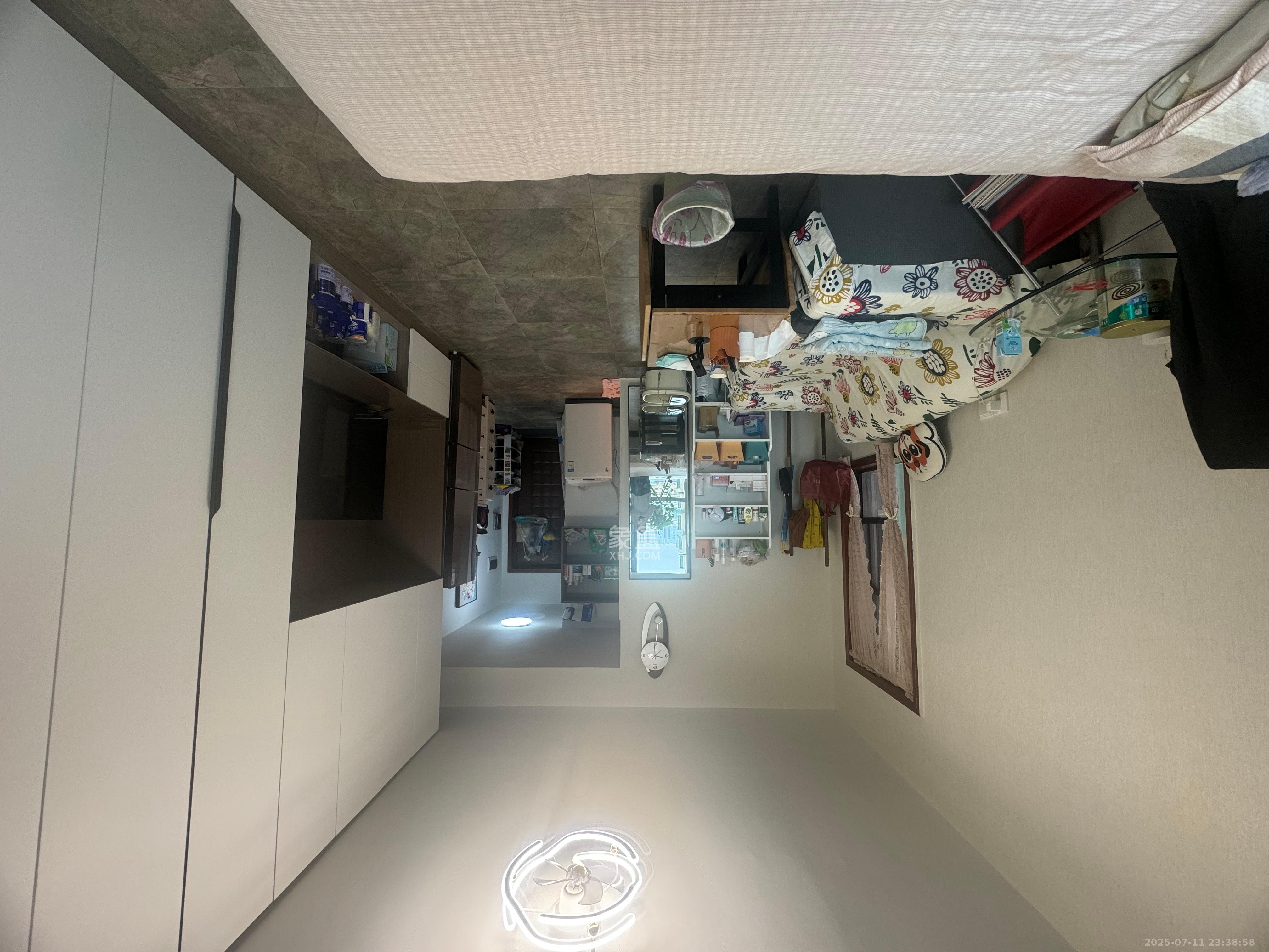 新城新世界一二三期  1室1厅1卫   1800.00元/月室内图