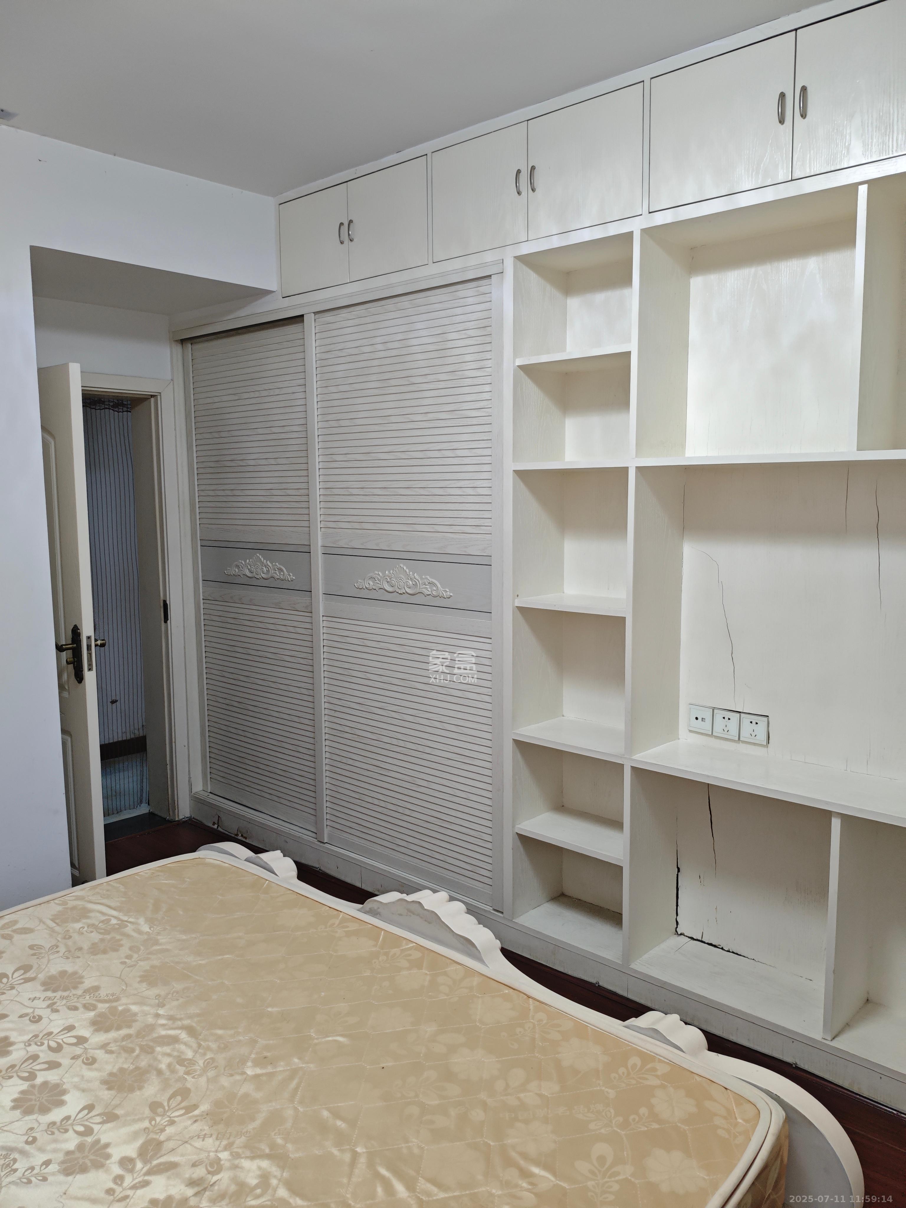 华盛世纪新城  2室2厅1卫   2200.00元/月室内图