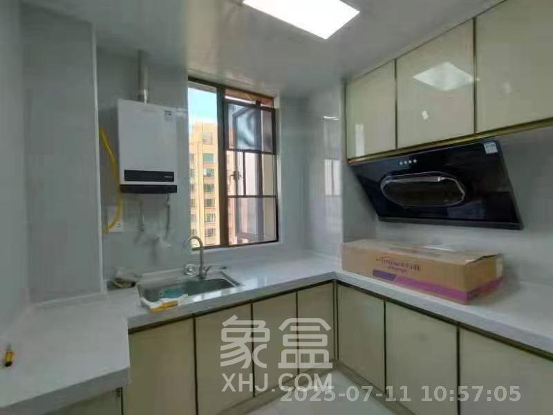 东合新苑  2室2厅1卫    2300.0元/月室内图