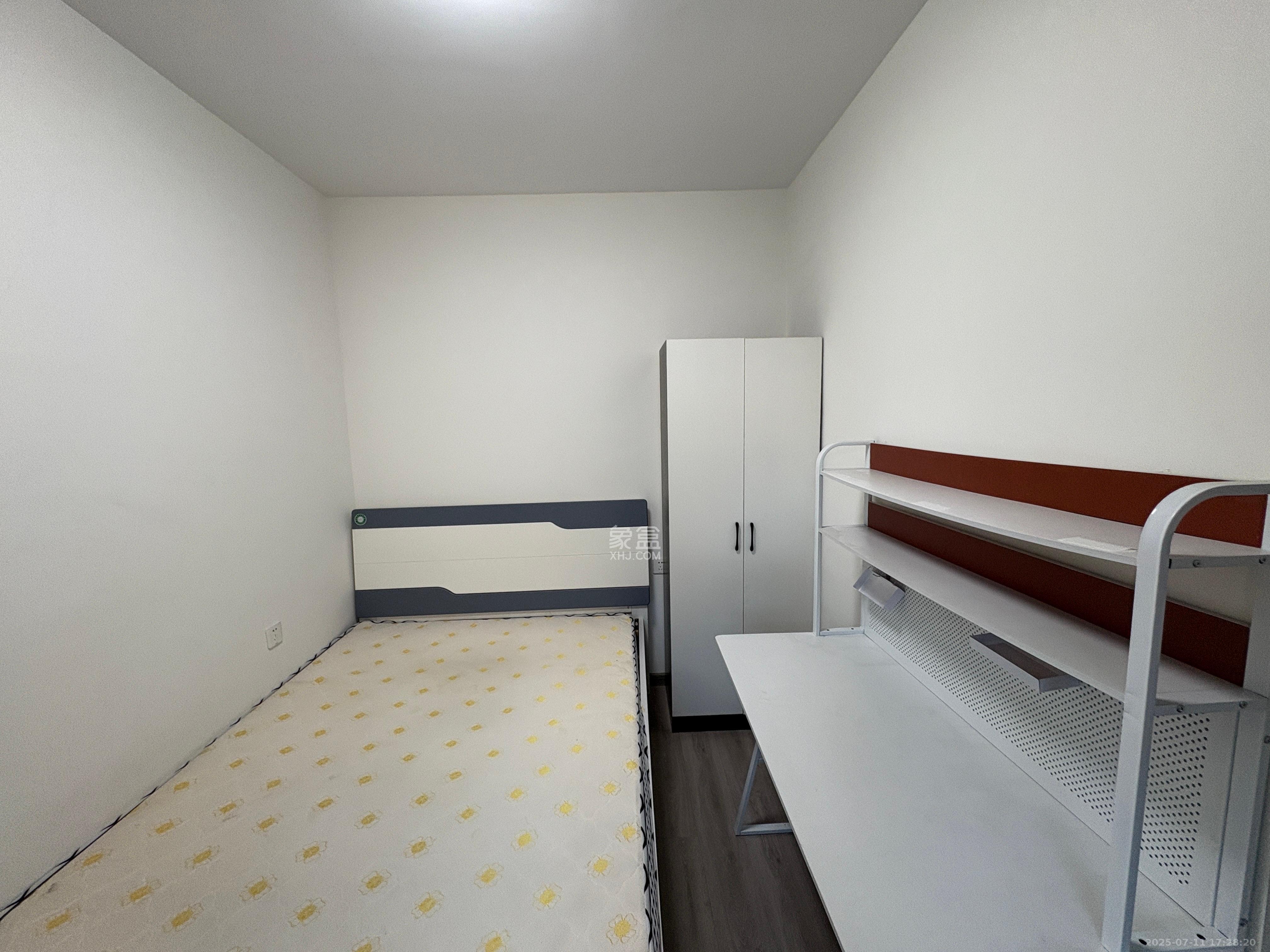 东宜新园  2室2厅1卫   2100.00元/月室内图