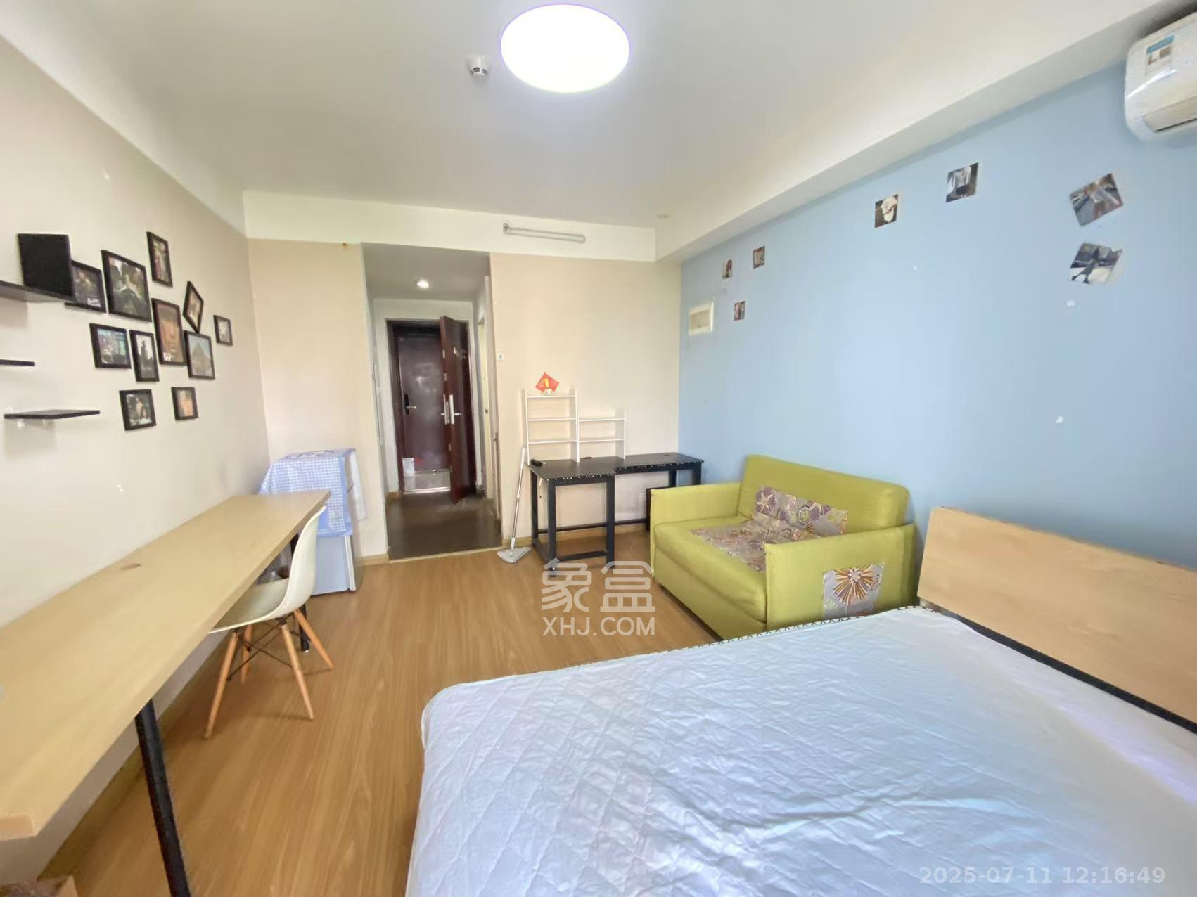 万科白鹭郡  1室1厅1卫    1400.0元/月 万科白鹭郡  1室1厅1卫    1400.0元/月