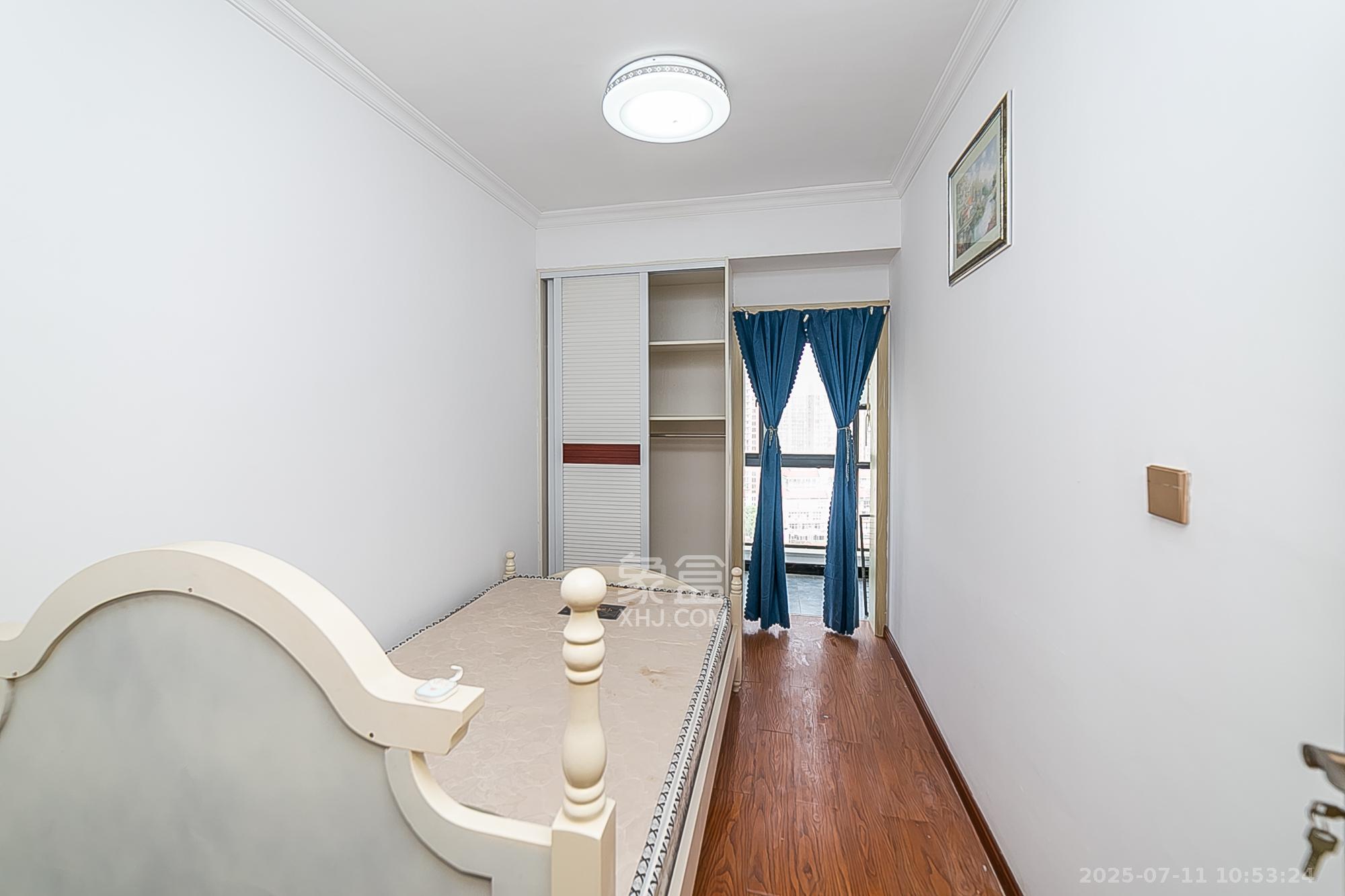 融橙上品  3室2厅1卫    2500.0元/月 融橙上品  3室2厅1卫    2500.0元/月室内图