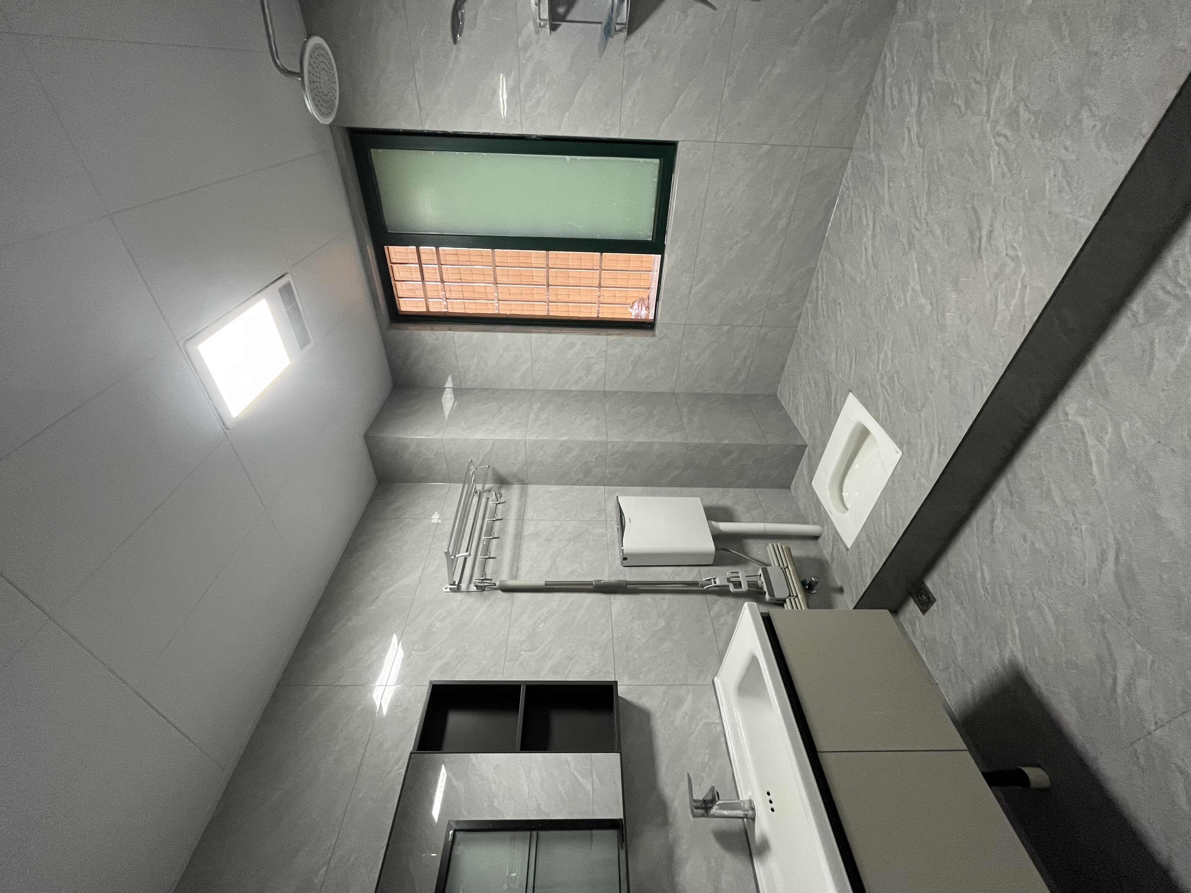 长湖新村 2室2厅1卫 1500.0元/月 长湖新村 2室2厅1卫 1500.0元/月室内图