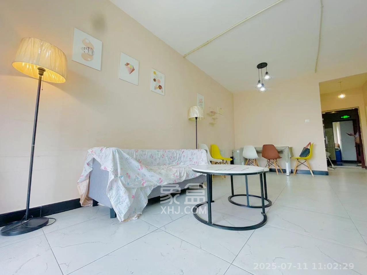 金轮星光名座 1室1厅1卫 2000.0元/月 金轮星光名座 1室1厅1卫 2000.0元/月室内图