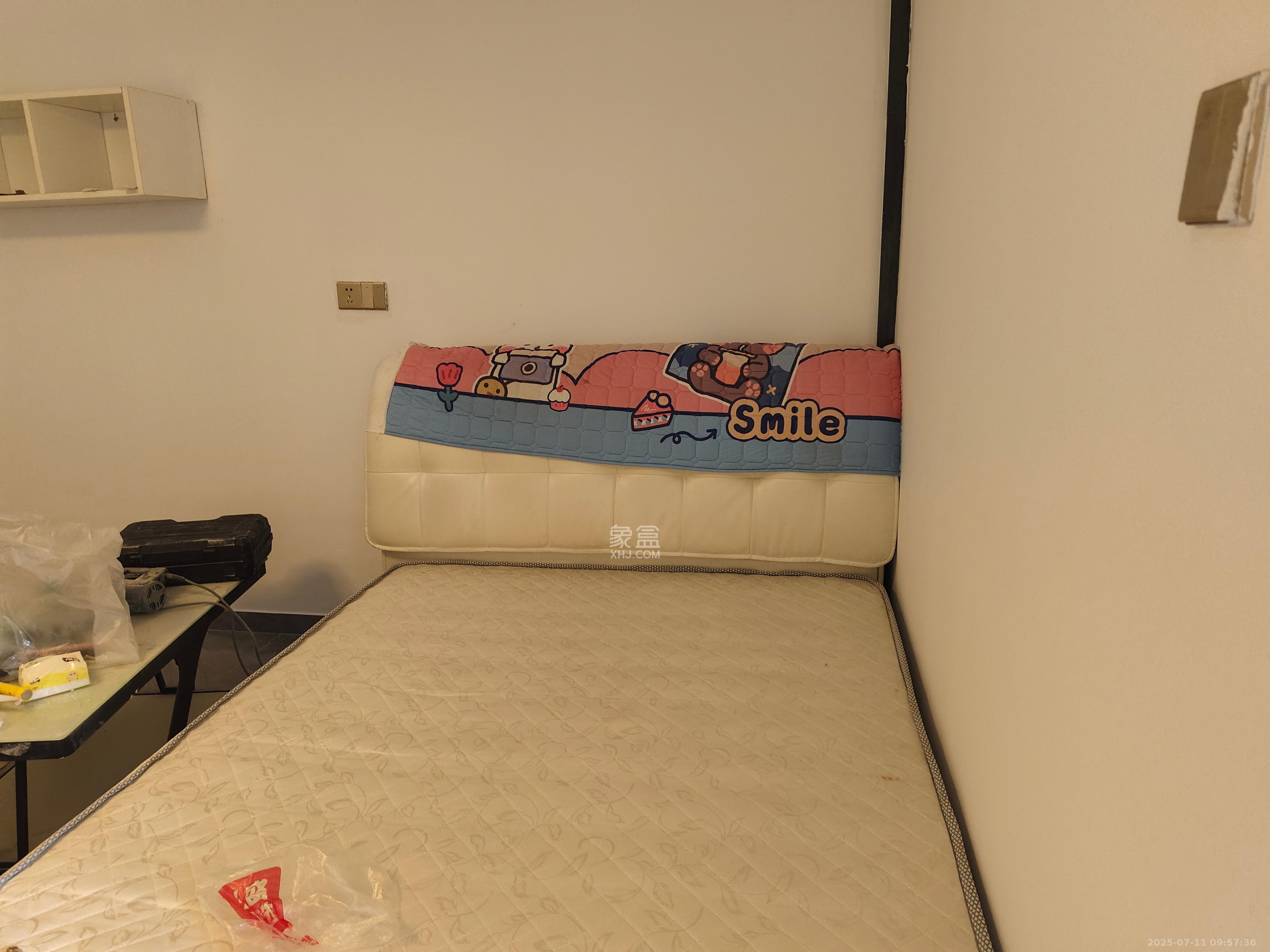 金鼎公园尚 1室1厅1卫 1300.0元/月 金鼎公园尚 1室1厅1卫 1300.0元/月室内图