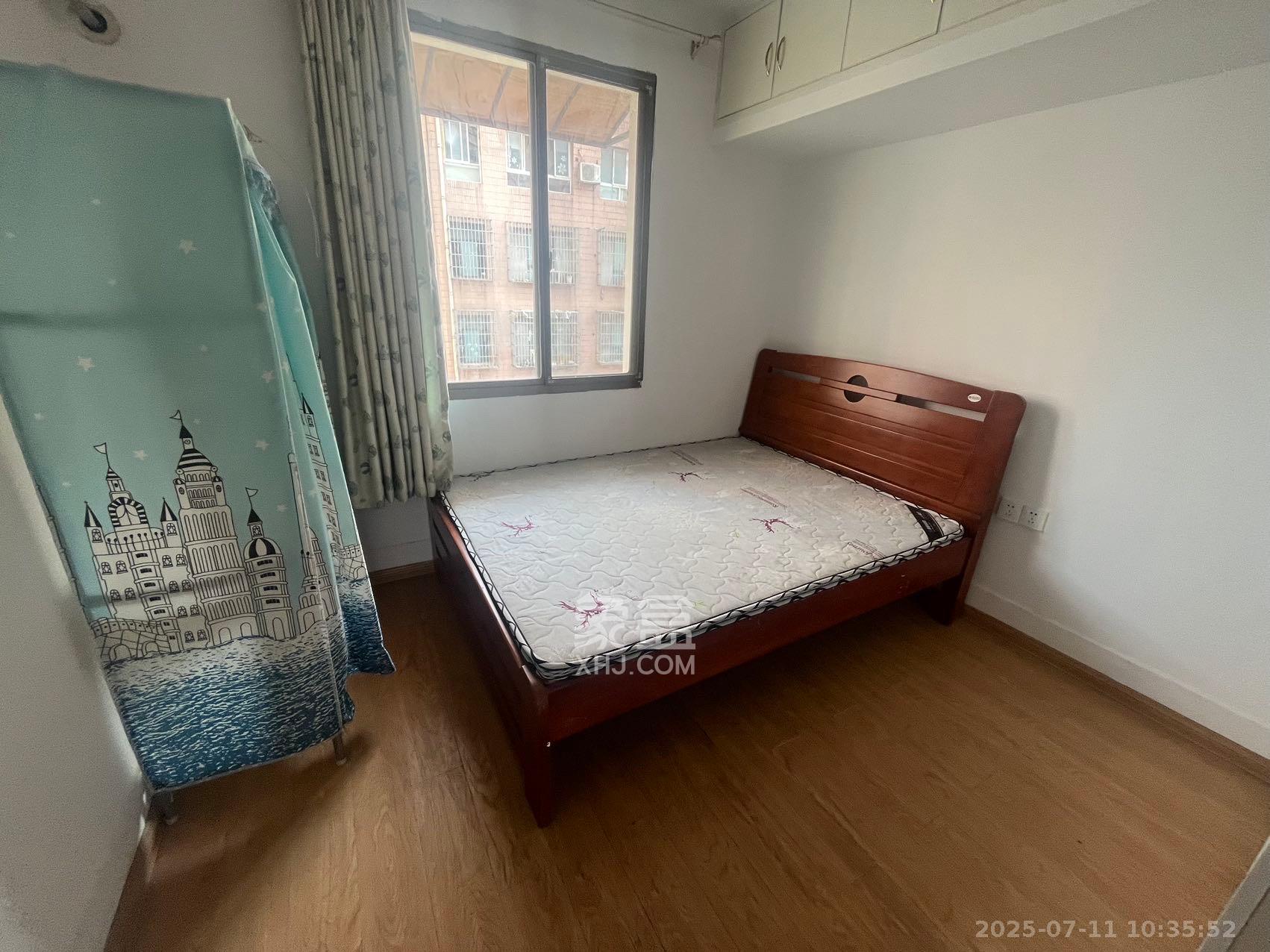 长沙市物资集团公司(浏城桥) 3室1厅1卫 2400.0元/月 长沙市物资集团公司(浏城桥) 3室1厅1卫 2400.0元/月室内图