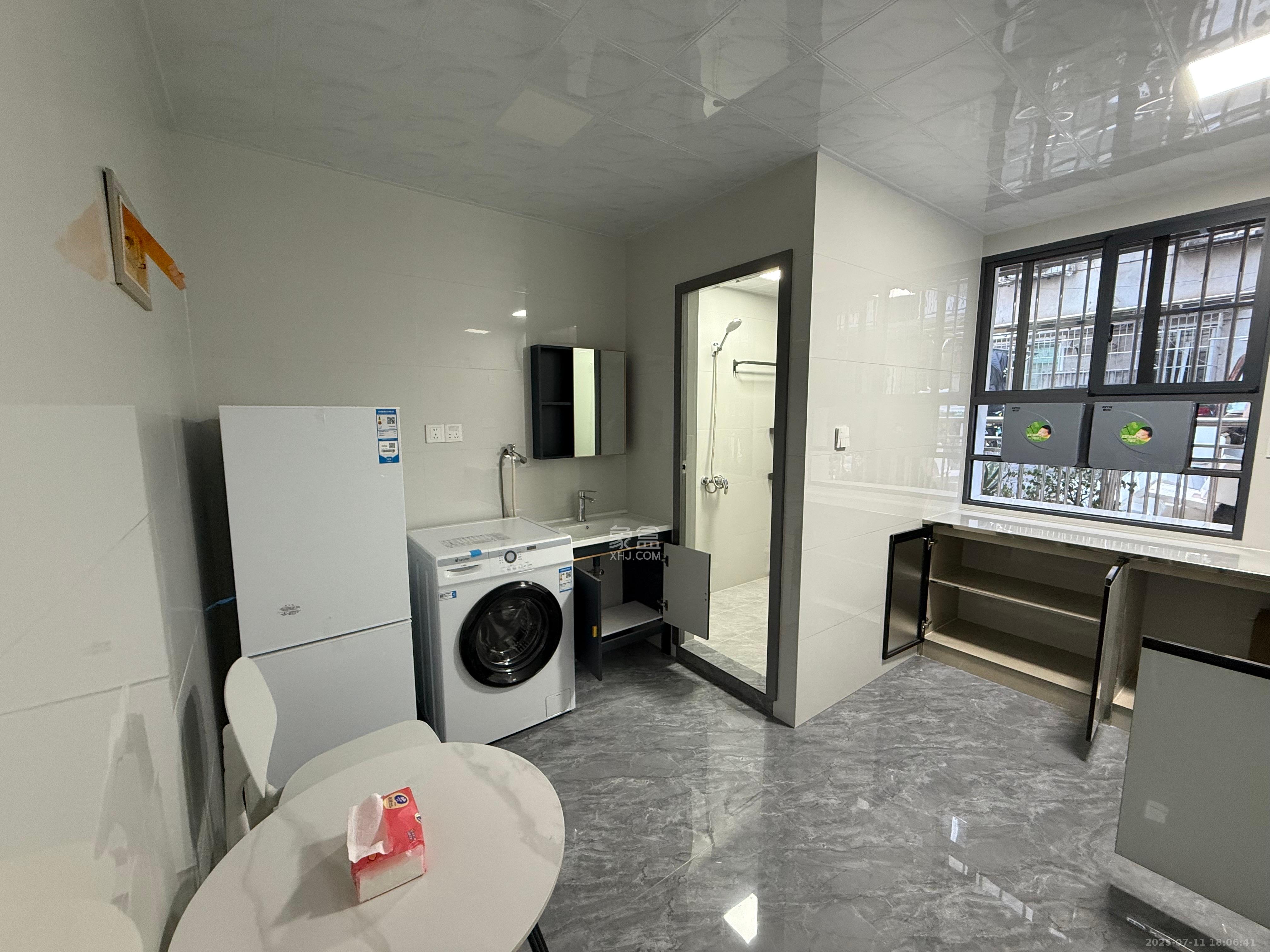 中建五局天心苑  1室1厅1卫    1600.0元/月 中建五局天心苑  1室1厅1卫    1600.0元/月室内图