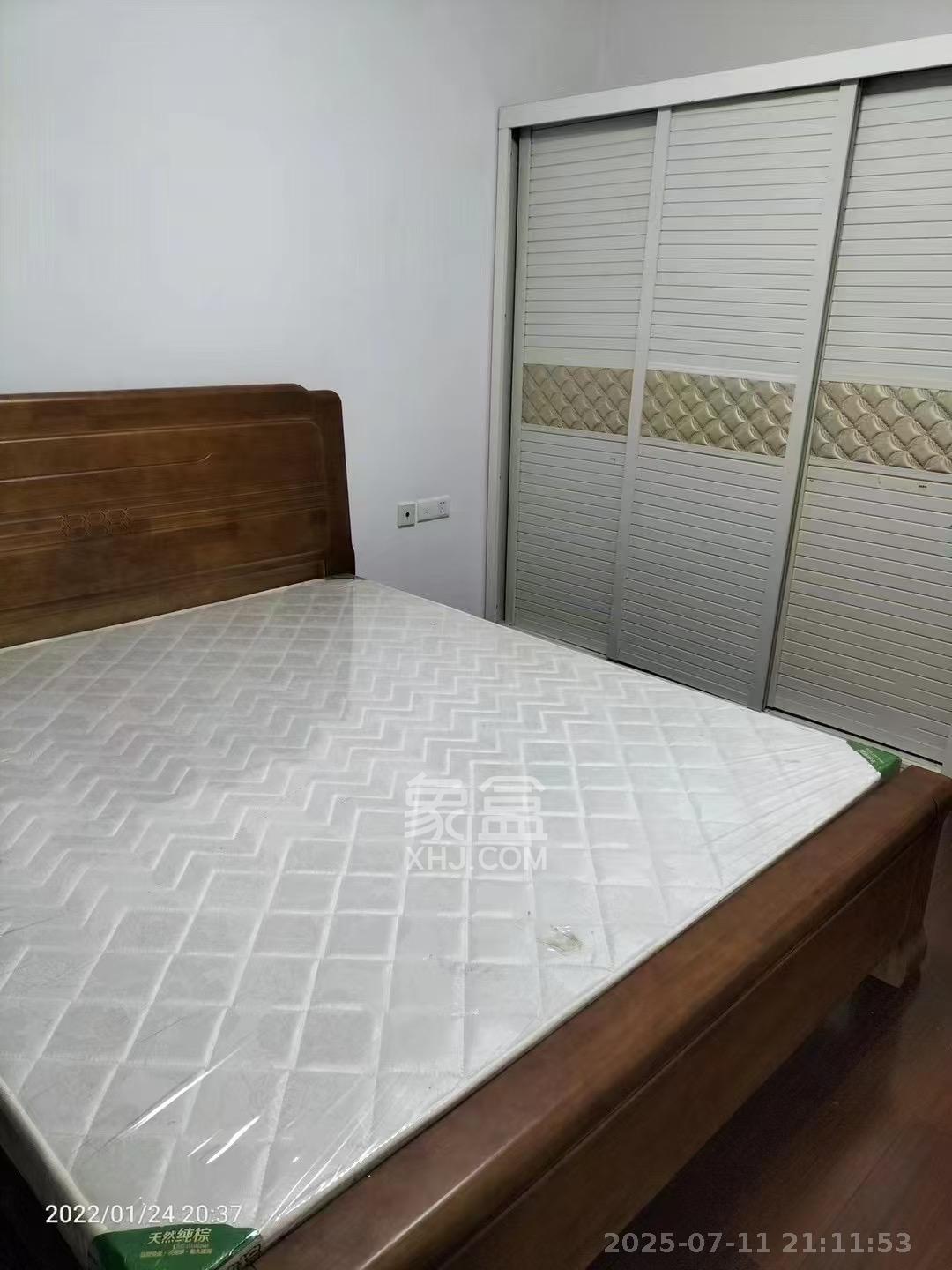 达美D6区  3室2厅2卫   2500.00元/月室内图