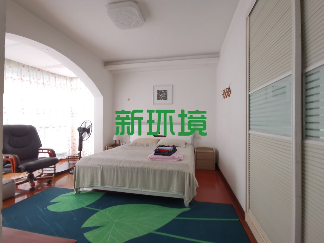 融苑小区  5室2厅3卫   2500.00元/月室内图