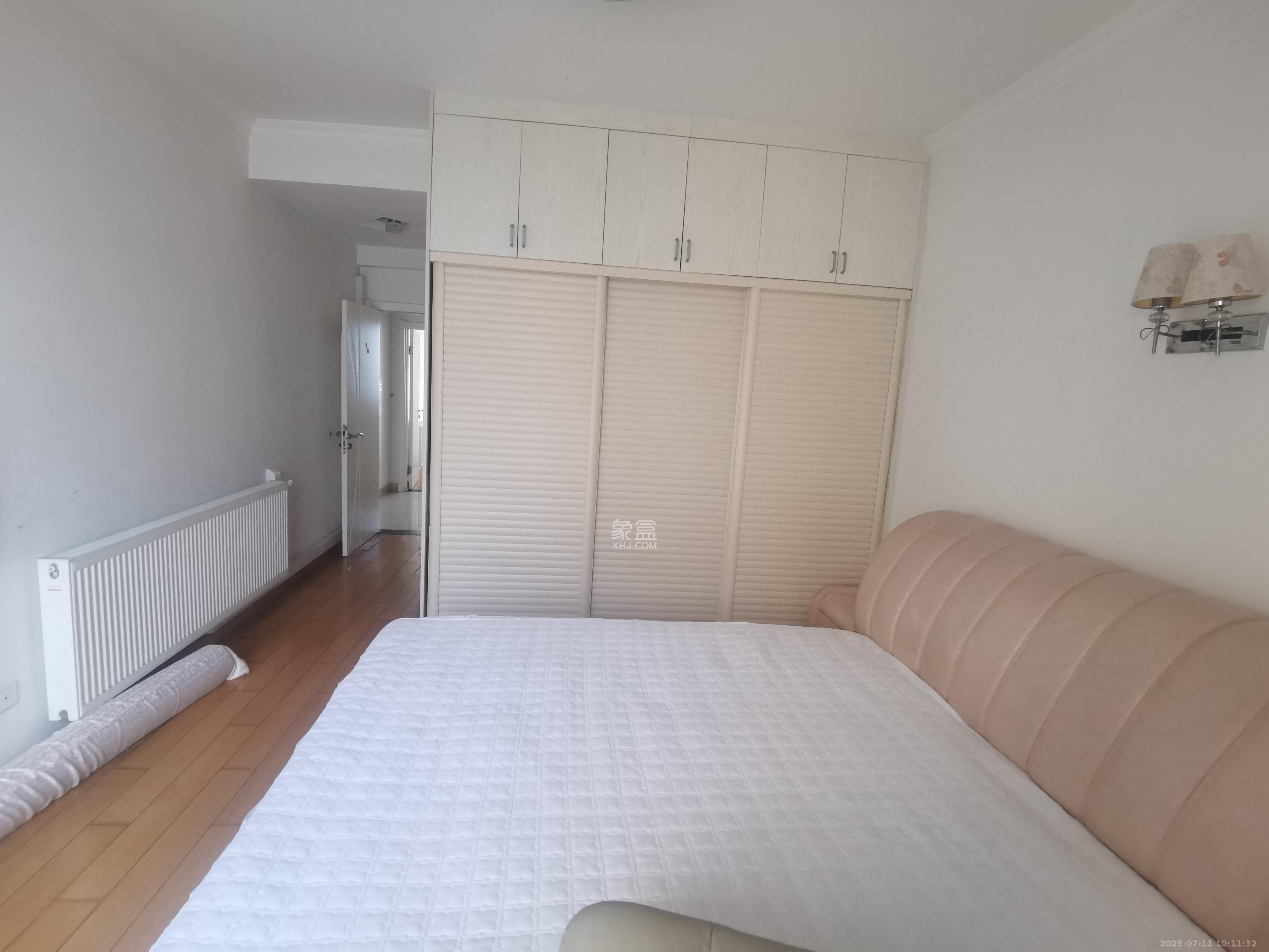 万博汇  3室2厅2卫   4800.00元/月室内图