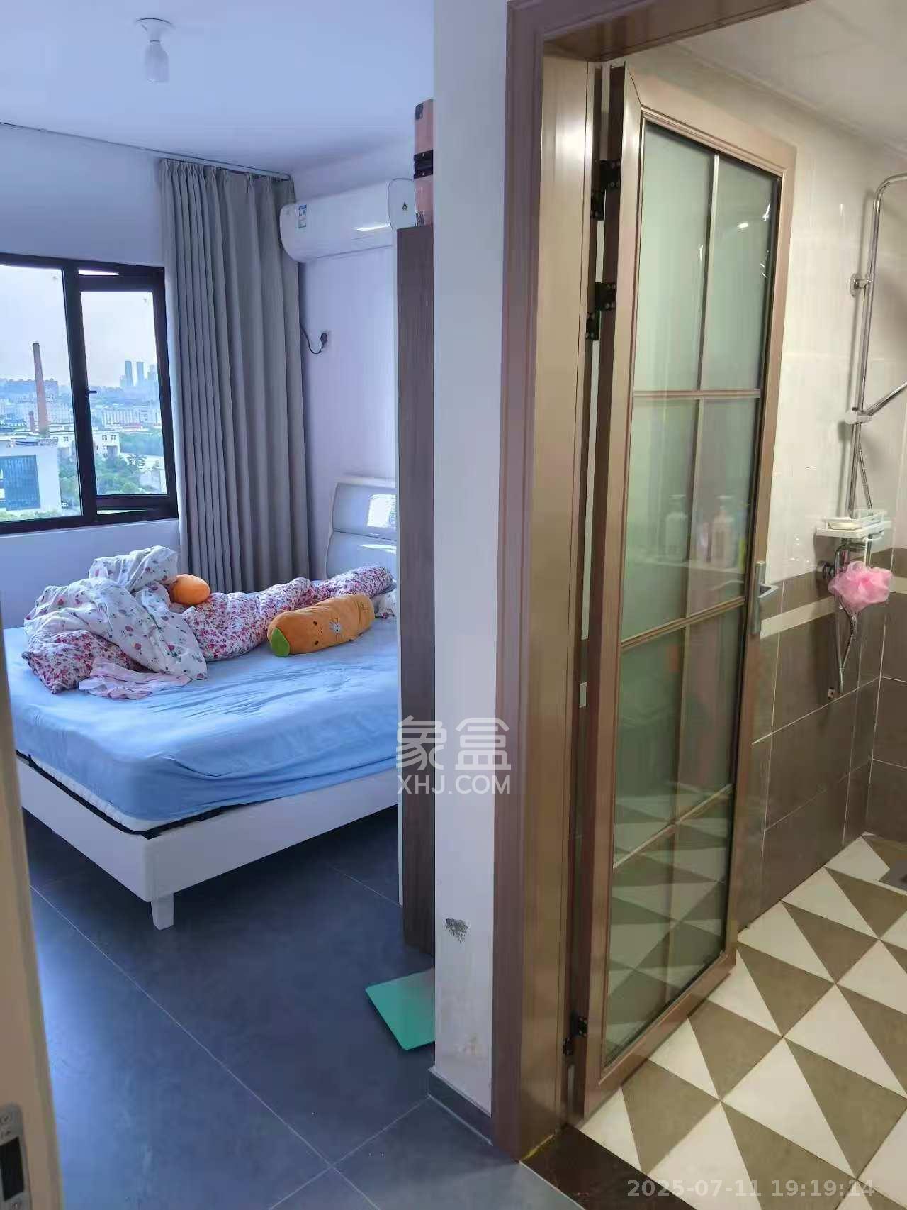 新长海广场  1室0厅0卫   1900.00元/月室内图