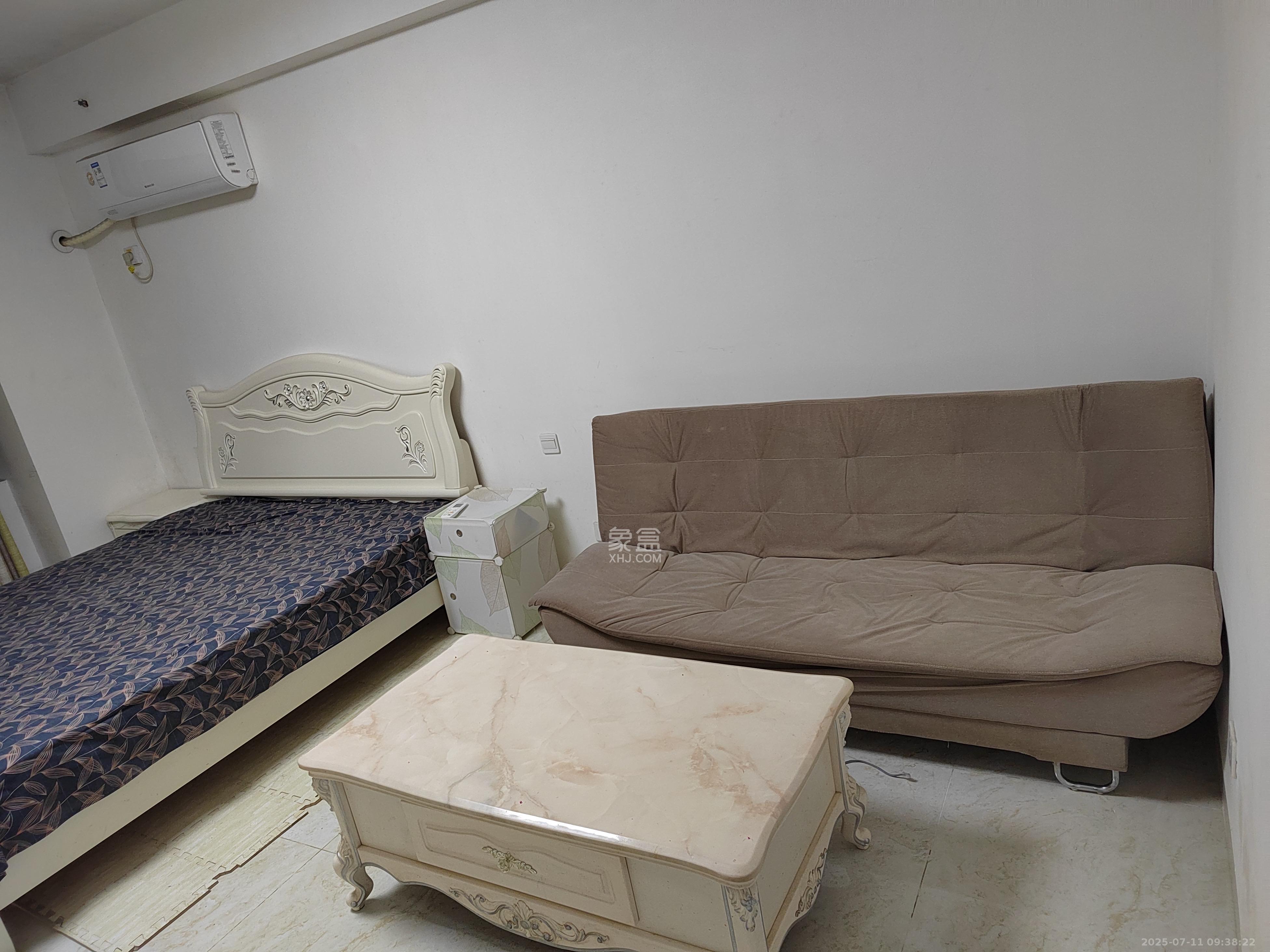 钰龙天下二期（钰龙佳园）  1室0厅0卫   1300.00元/月室内图