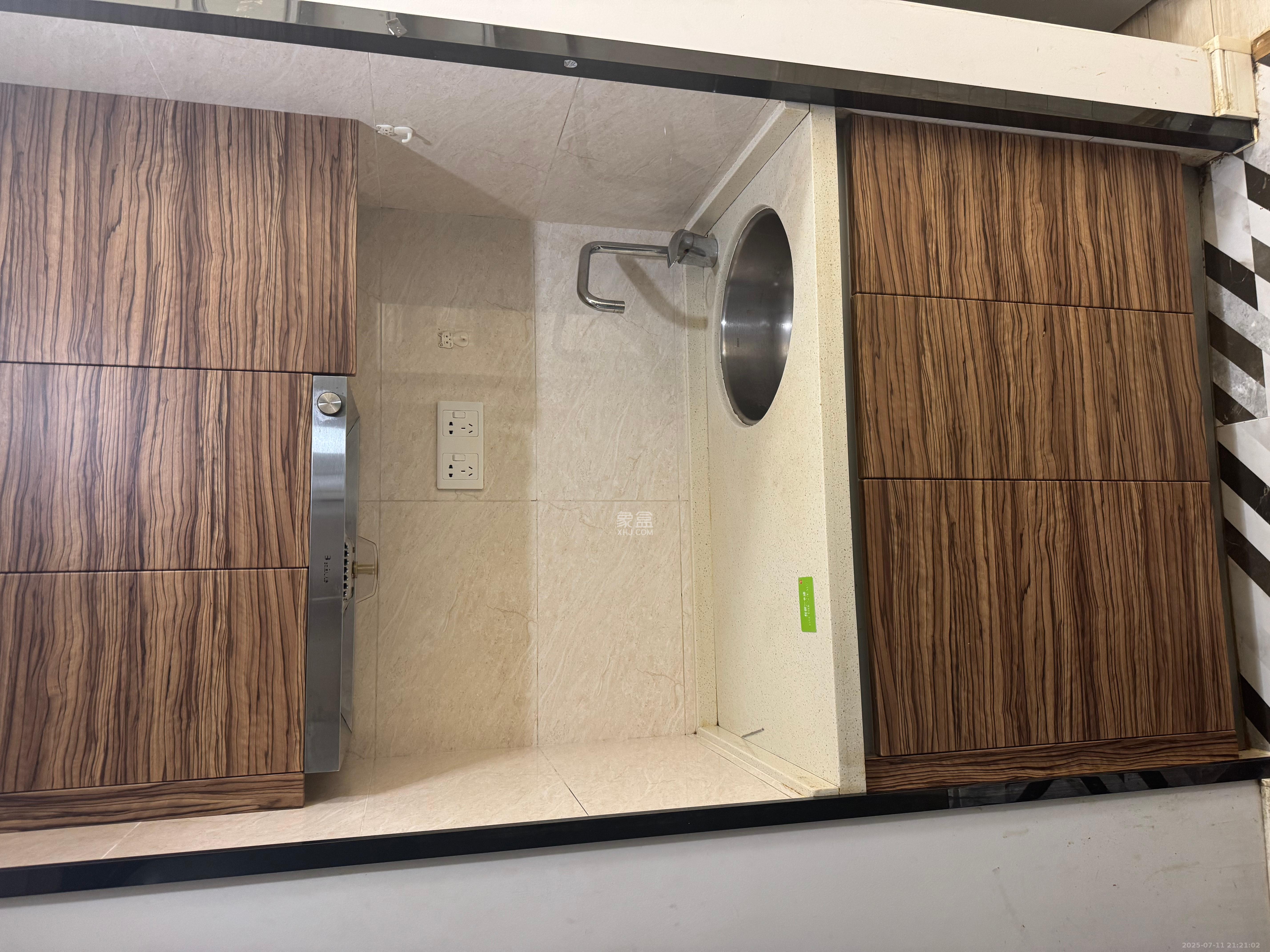 万科金域缇香 1室1厅1卫 1300.0元/月 万科金域缇香 1室1厅1卫 1300.0元/月室内图