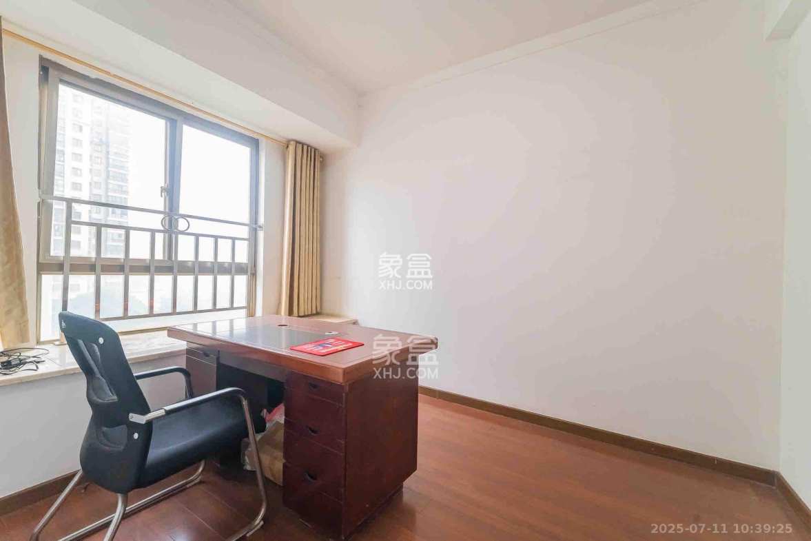 碧桂园威尼斯城 3室2厅2卫 2100.0元/月 碧桂园威尼斯城 3室2厅2卫 2100.0元/月室内图