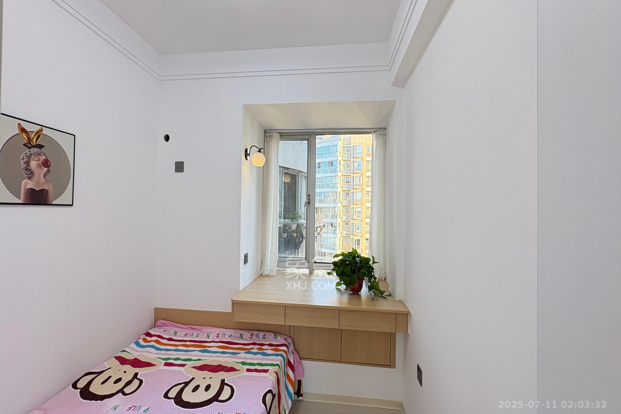 凯通国际城(凯通朝庭) 3室1厅1卫 68.0万 凯通国际城(凯通朝庭) 3室1厅1卫 68.0万卧室