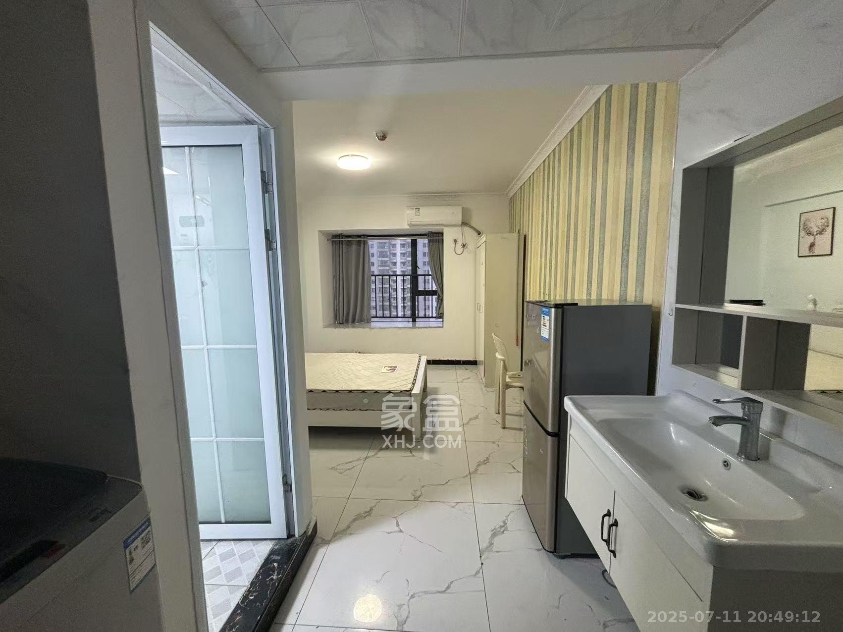 好莱城(弘德西街)  1室1厅1卫    1200.0元/月 好莱城(弘德西街)  1室1厅1卫    1200.0元/月室内图