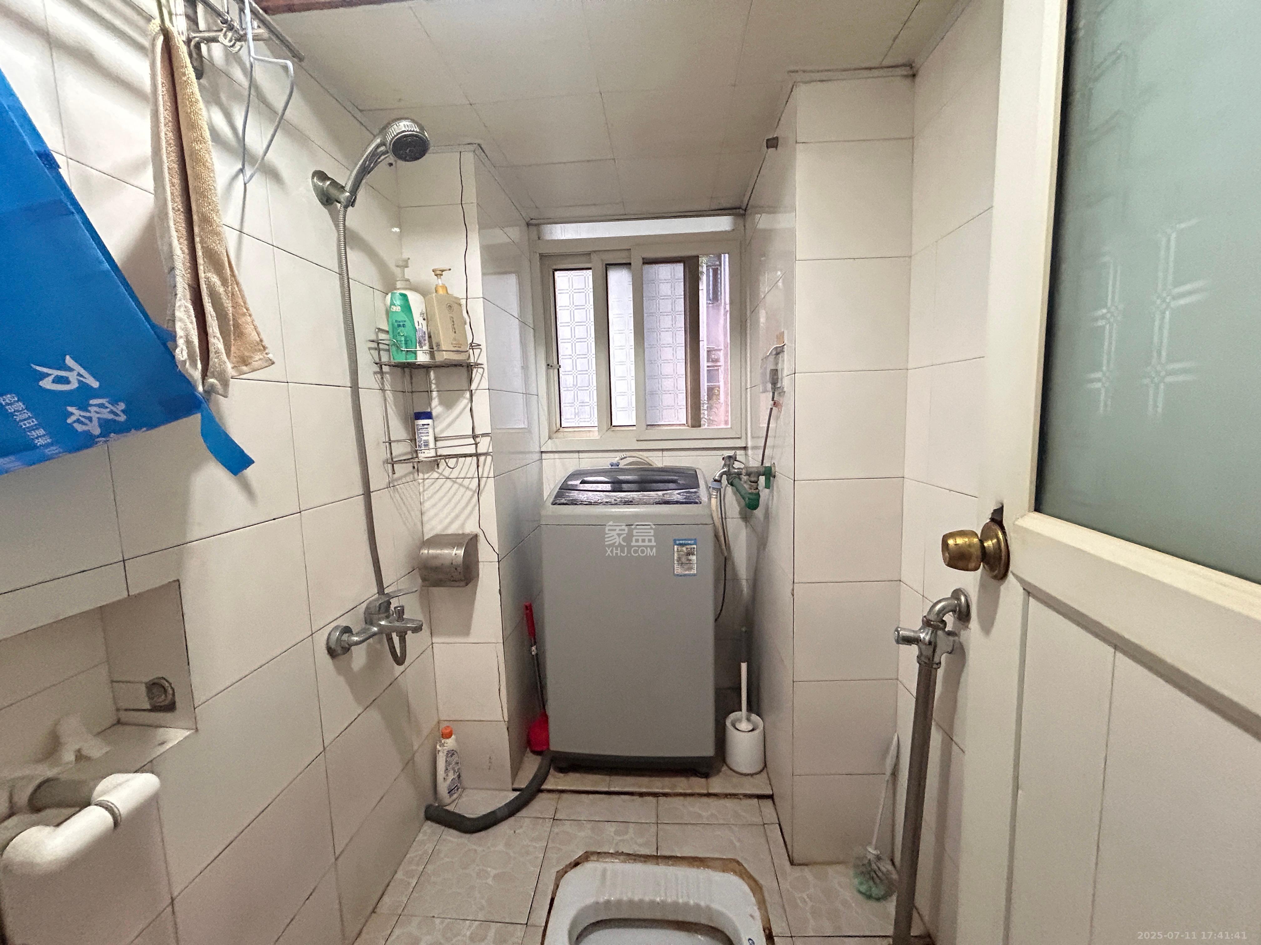 长坡社区  2室1厅1卫    1800.0元/月室内图