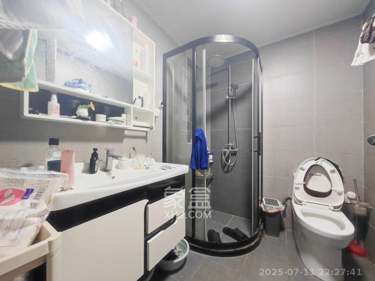 保利城（中航城国际社区、郡原美村）  3室2厅2卫   2300.00元/月室内图
