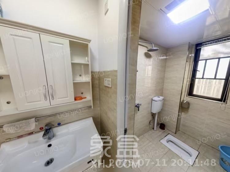梅溪湖合能璞丽  3室2厅2卫   2200.00元/月室内图