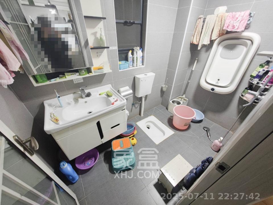 保利城（中航城国际社区、郡原美村）  3室2厅2卫   2300.00元/月室内图