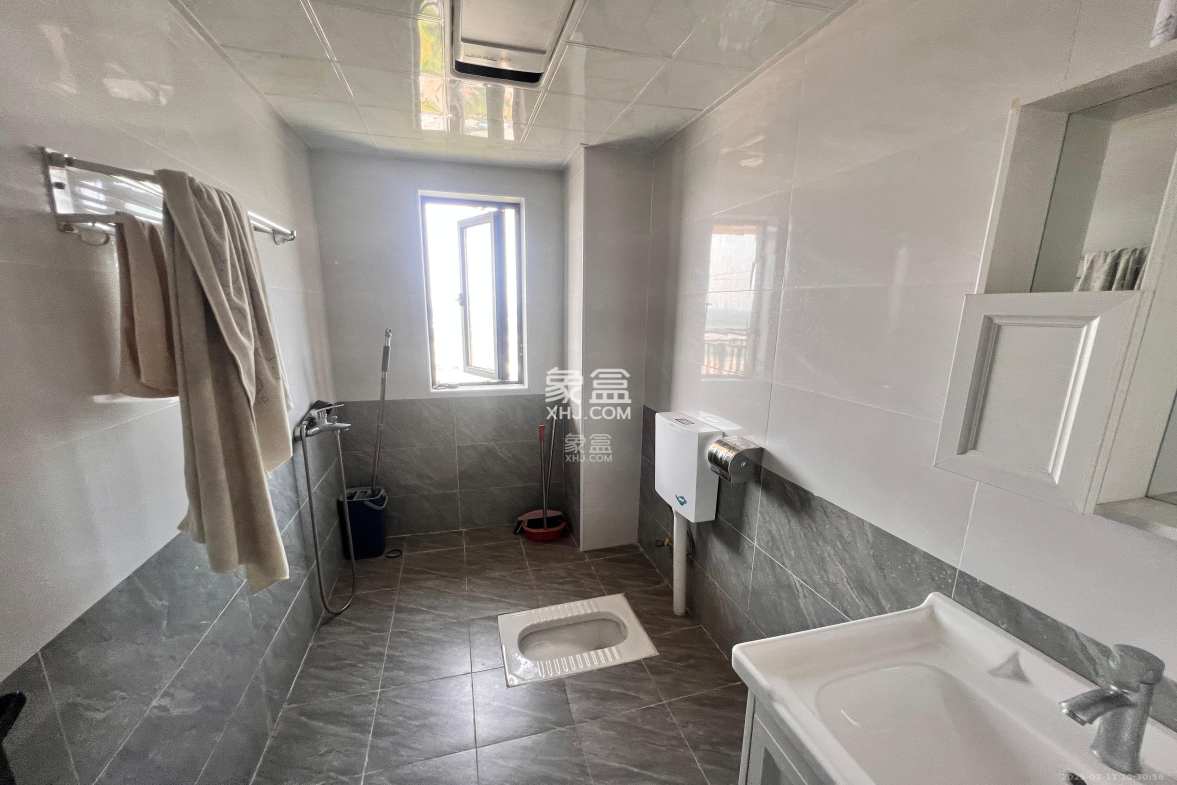 中建嘉和城  3室2厅1卫    2200.0元/月 中建嘉和城  3室2厅1卫    2200.0元/月室内图