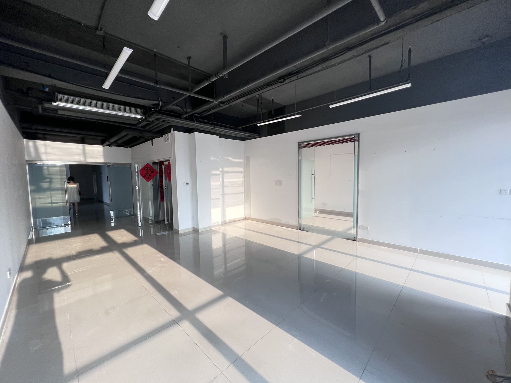 国瑞大厦-海阔天空国瑞城办公楼   312.0㎡      16000.0元/月室内图