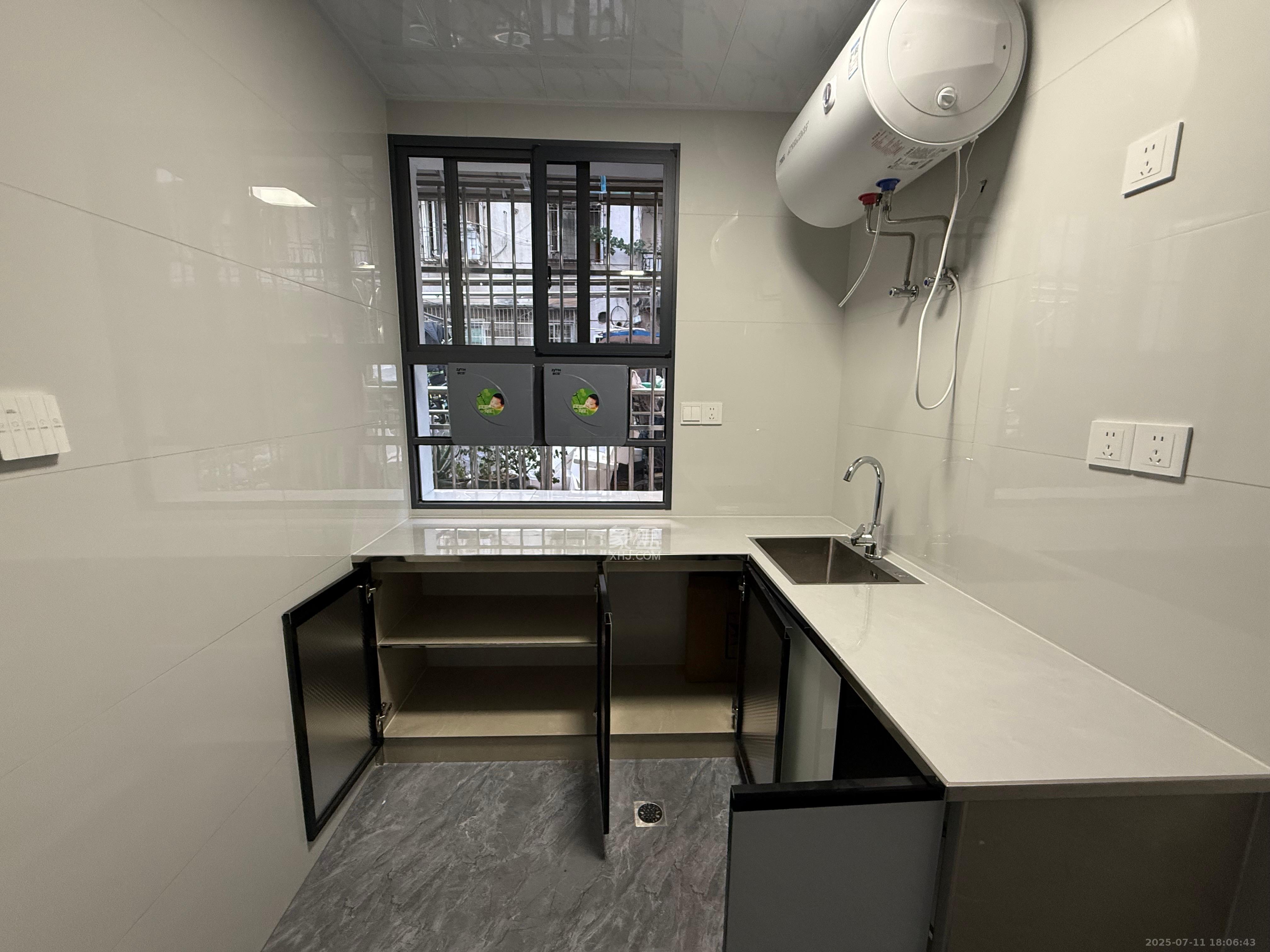 中建五局天心苑  1室1厅1卫    1600.0元/月 中建五局天心苑  1室1厅1卫    1600.0元/月室内图