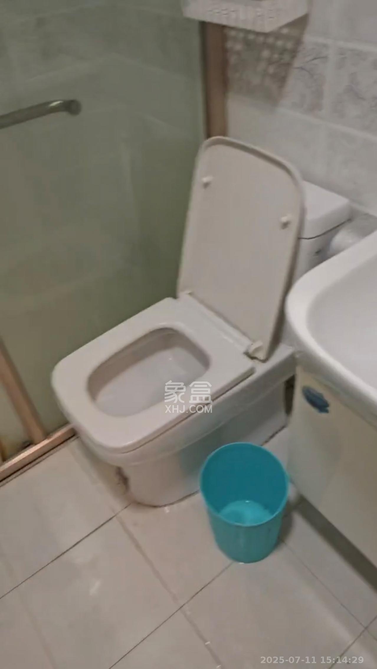 保利麓谷林语E区  3室2厅1卫   2500.00元/月室内图