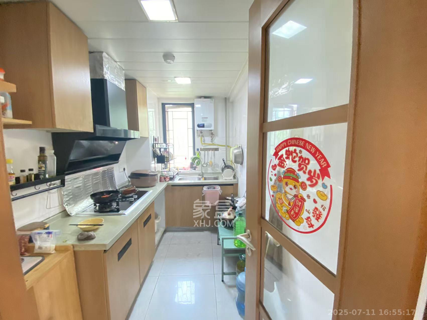 万科白鹭郡  3室2厅1卫   3000.00元/月室内图