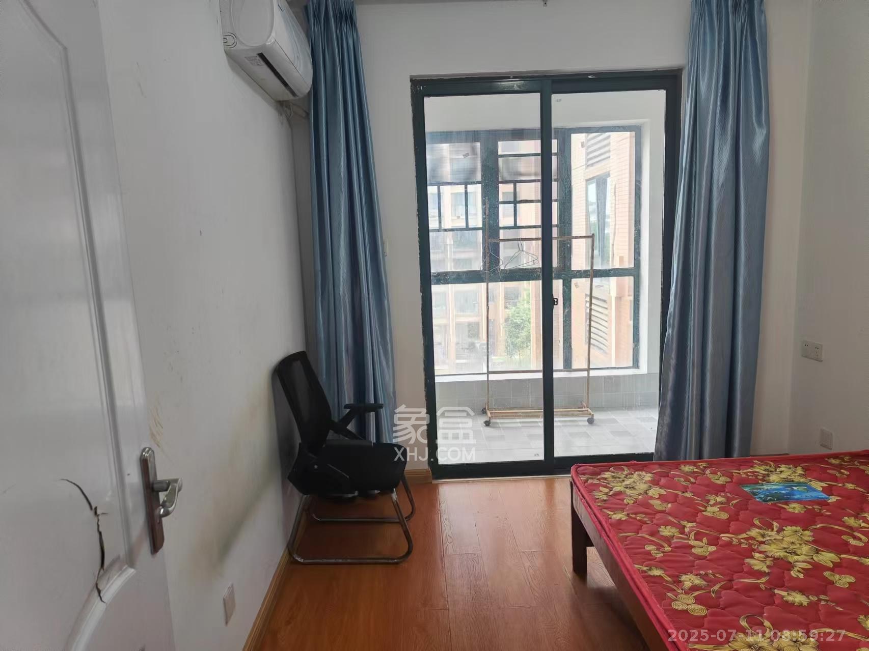 博长山水香颐  4室2厅2卫    2000.0元/月 博长山水香颐  4室2厅2卫    2000.0元/月室内图