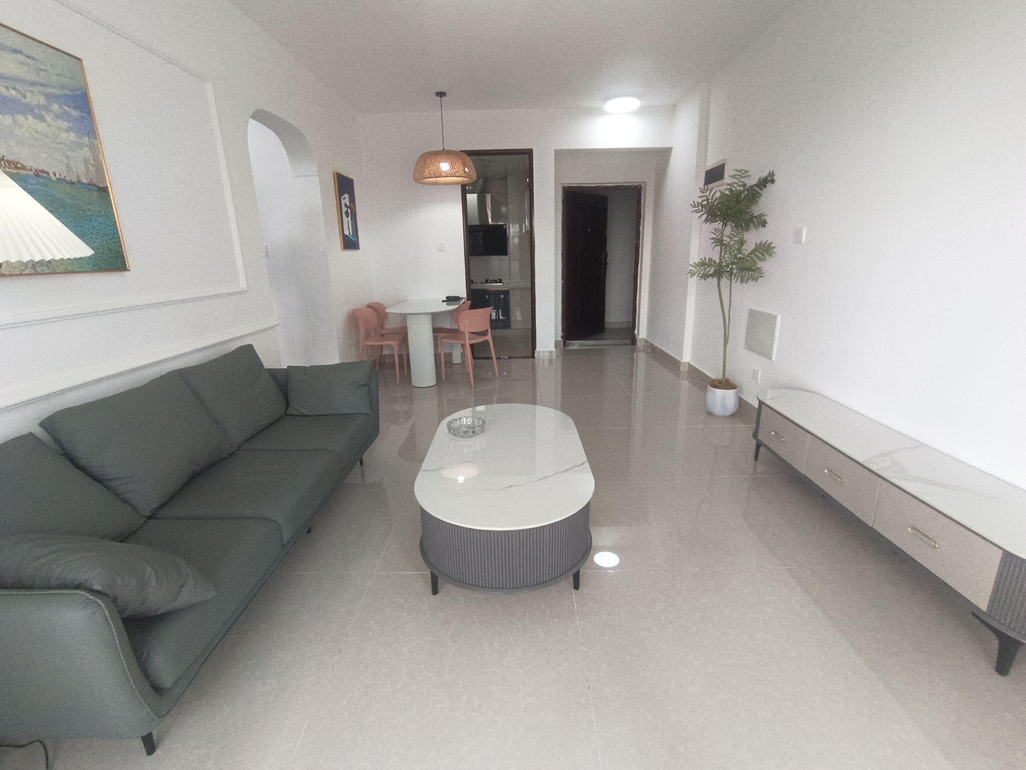 龙昆雅苑(中交·龙昆雅苑) 2室2厅1卫 115.0万 龙昆雅苑(中交·龙昆雅苑) 2室2厅1卫 115.0万客厅