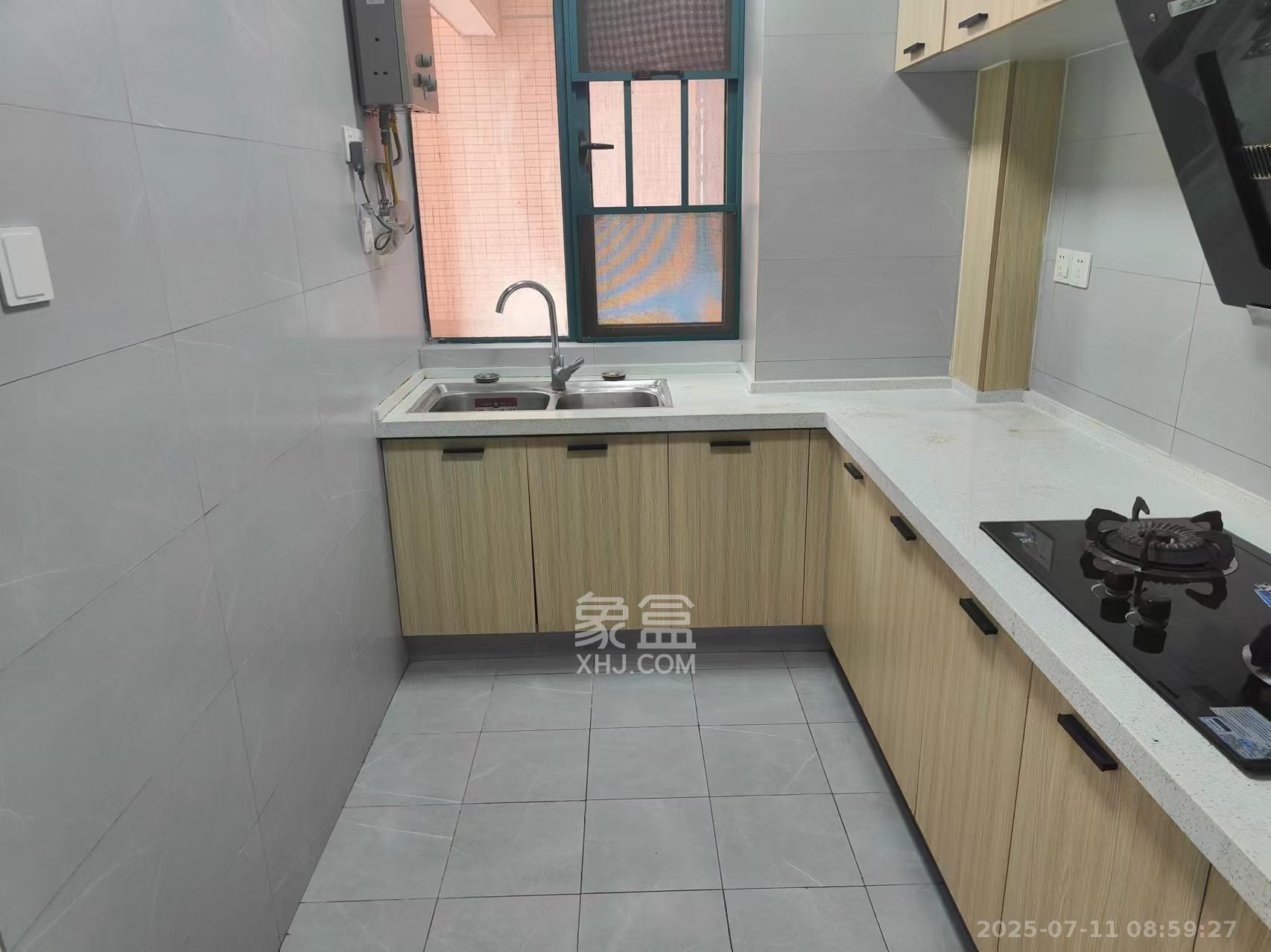 博长山水香颐  4室2厅2卫    2000.0元/月室内图