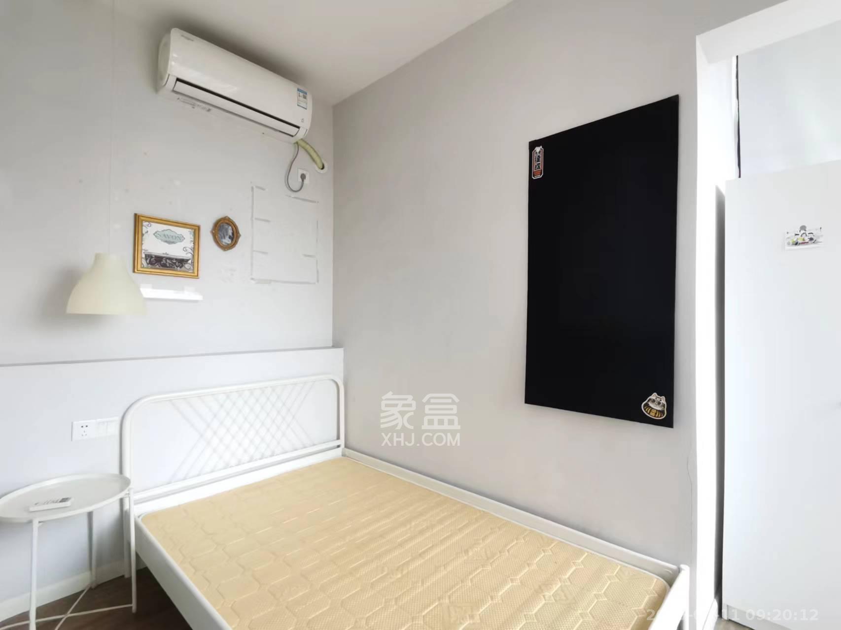 达美D6区  2室1厅1卫   2200.00元/月室内图